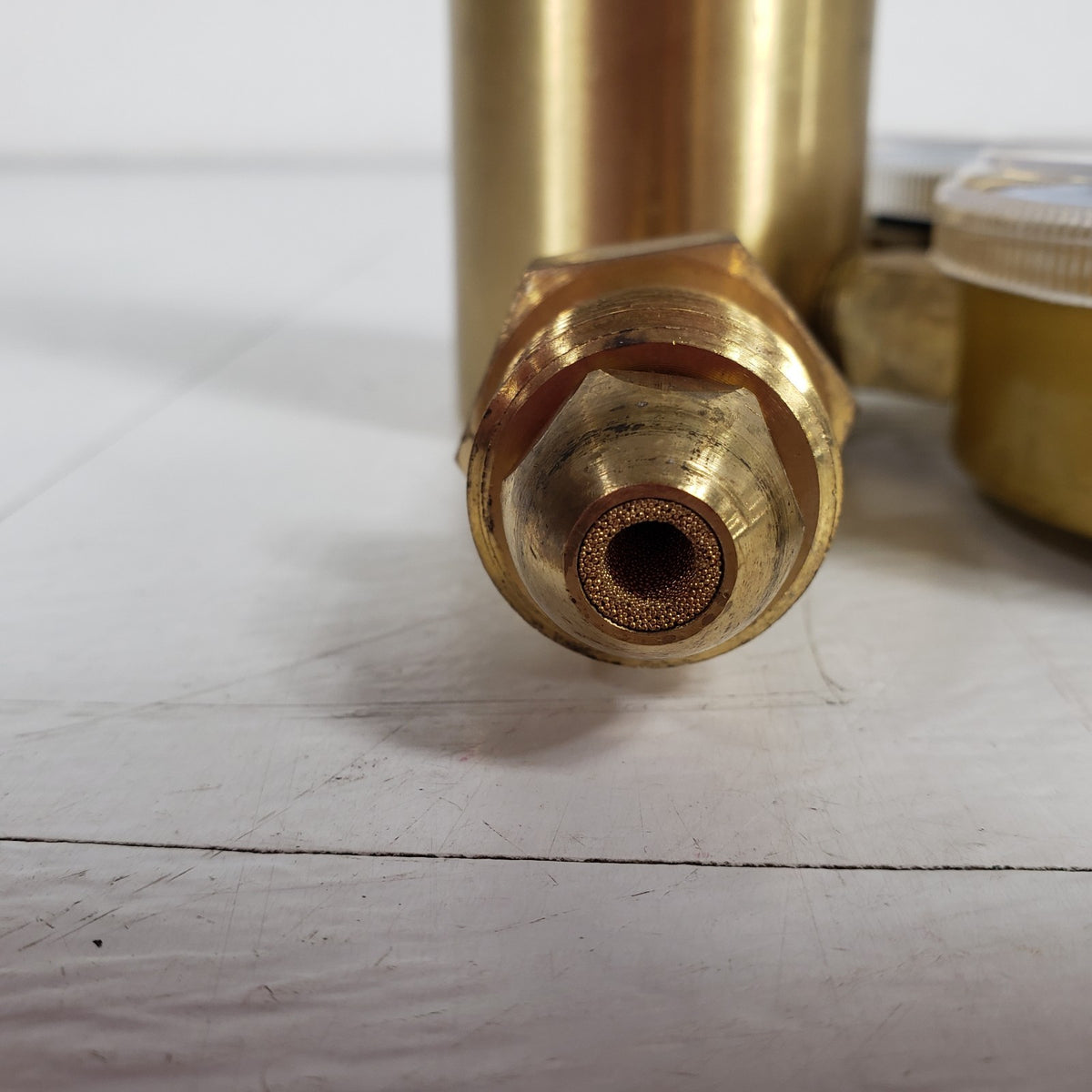 High Pressure Gas Regulator 4500 PSI Outlet 6000 PSI Inlet Dual Gauge Brass
