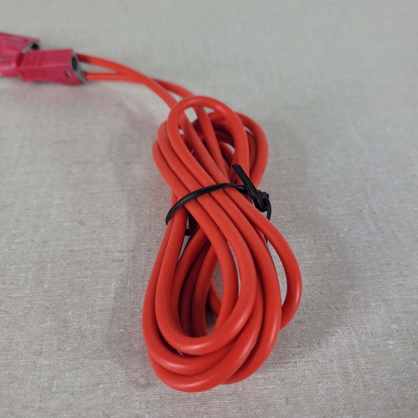 Cal Test CT2151-200-2 Red 4mm Stackable Banana Plug Test Lead 2m 600V 36A CAT II