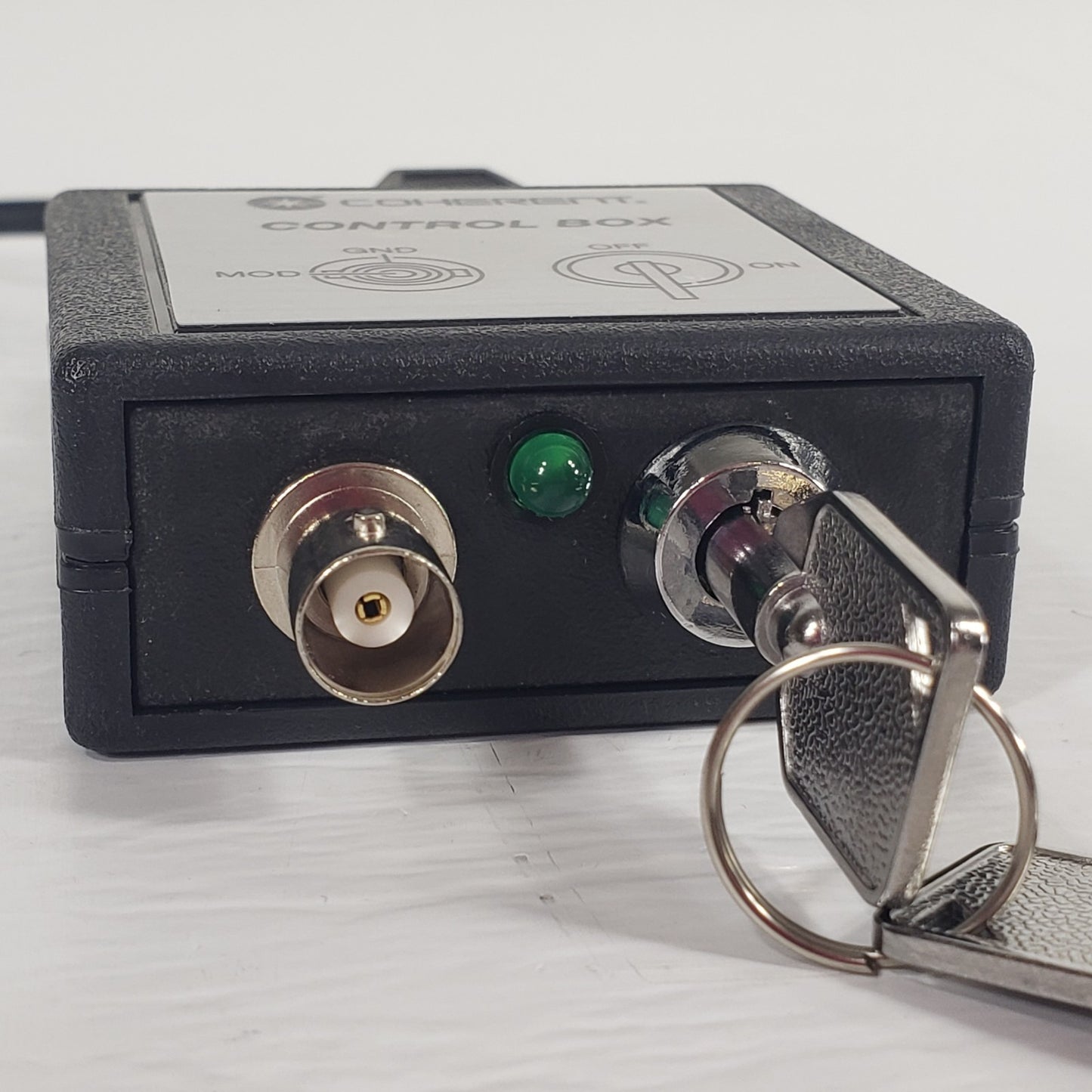 Coherent 1039966 CUBE CDRH Laser Control Box w/ 2 Keys & DB9-to-5-Pin Cable