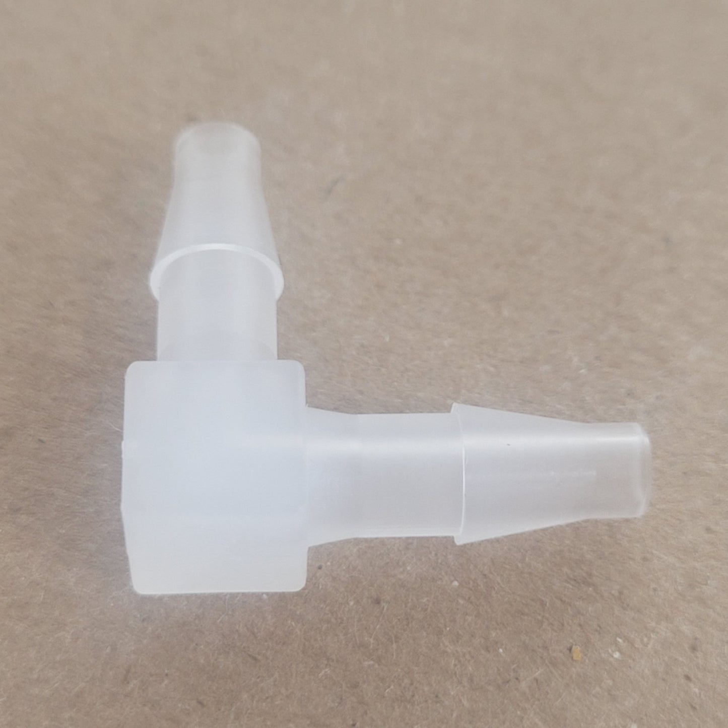 Waters WAT078865 3/16in Plastic Barbed Tube Elbow Fittings HPLC Lot of 2