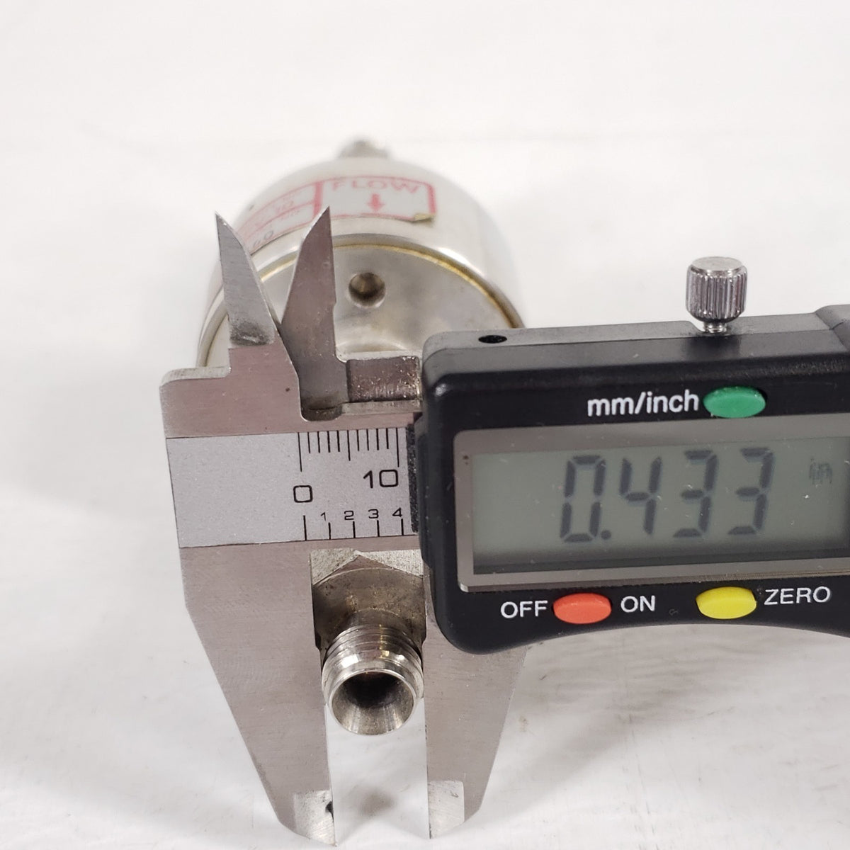 Veeco-EBI PV-10 Piezoelectric Gas Leak Valve High Vacuum 1/4" Fittings