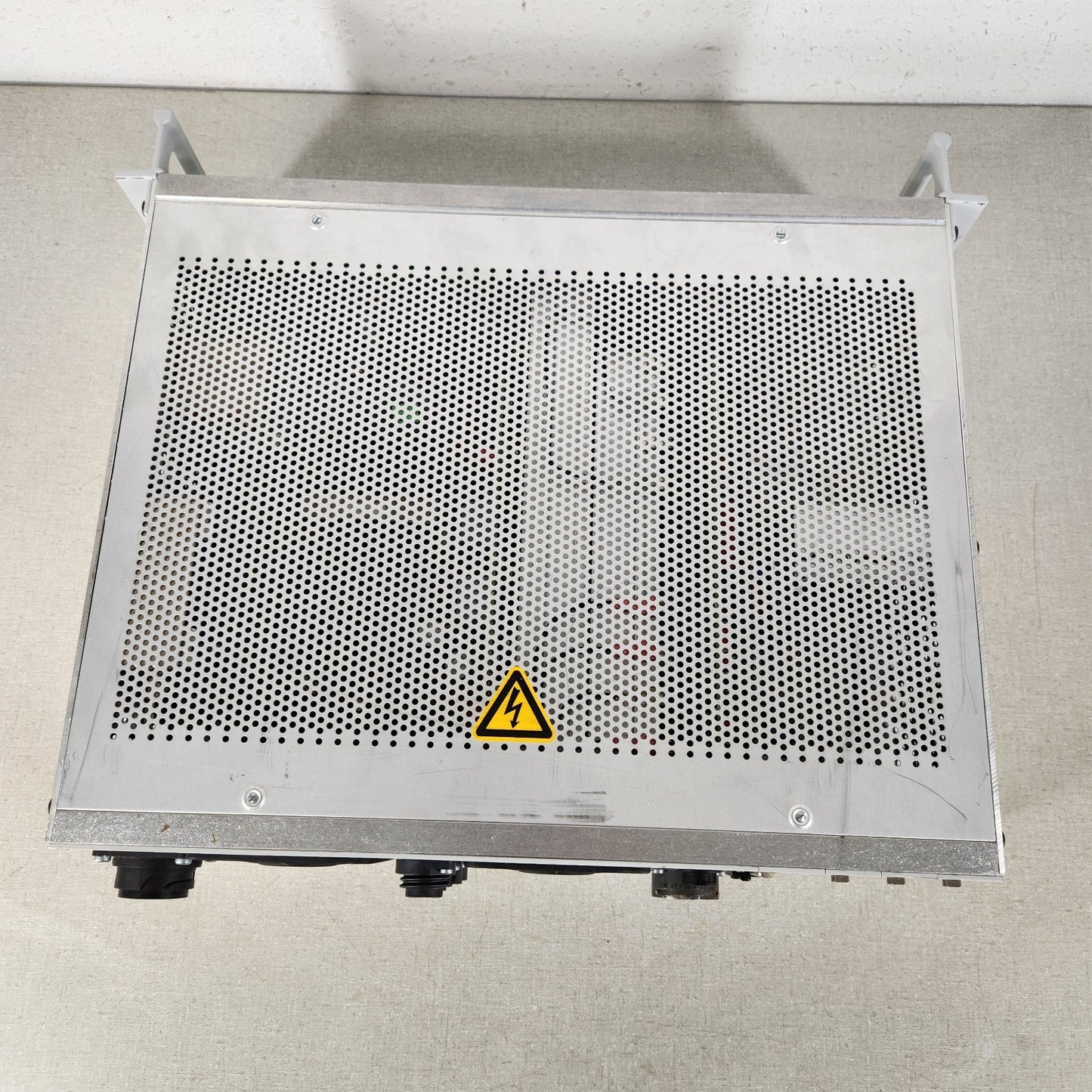 Pfeiffer TCP-600 Turbo Pump Controller PM C01 320 3U Power Supply Powers On
