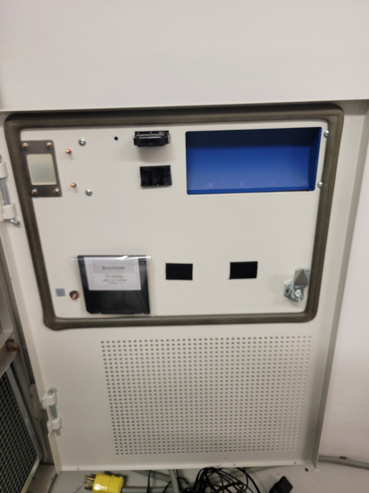 TRUMPF VWS800 VectorMark Laser Marking Workstation w/ Accessories Parts/Repair