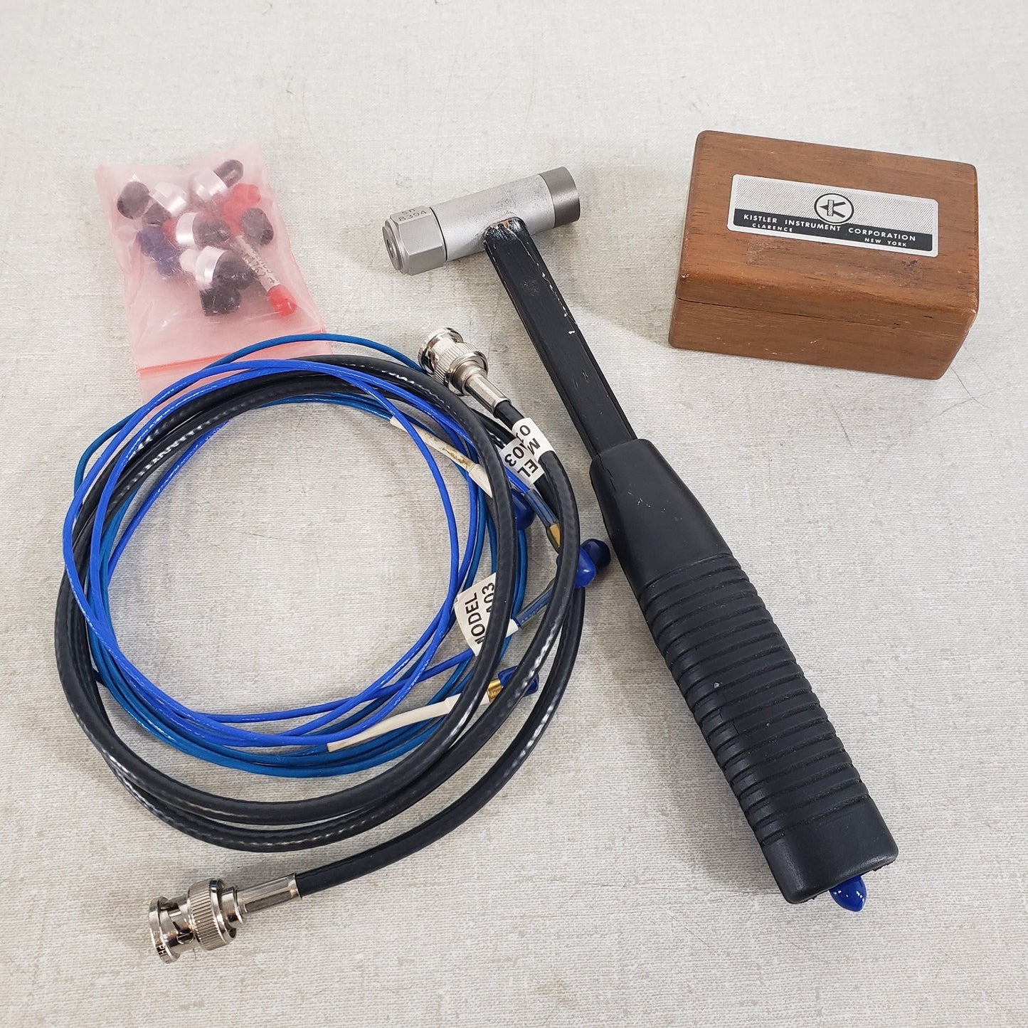 TESTED PCB Piezotronics 086B01 ICP Impact Hammer Kit 2x 482A Modal Analysis