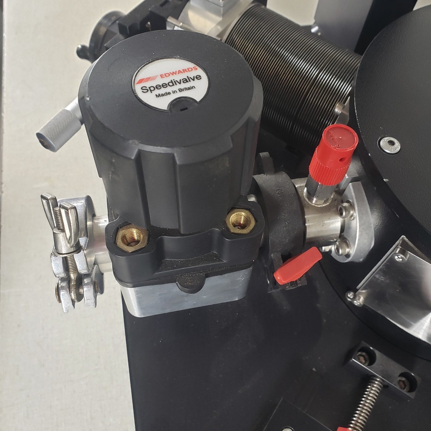 TESTED Lake Shore TTP4 Table Top 3-axis Cryogenic Probe Station 4.2-475K 0-67GHz