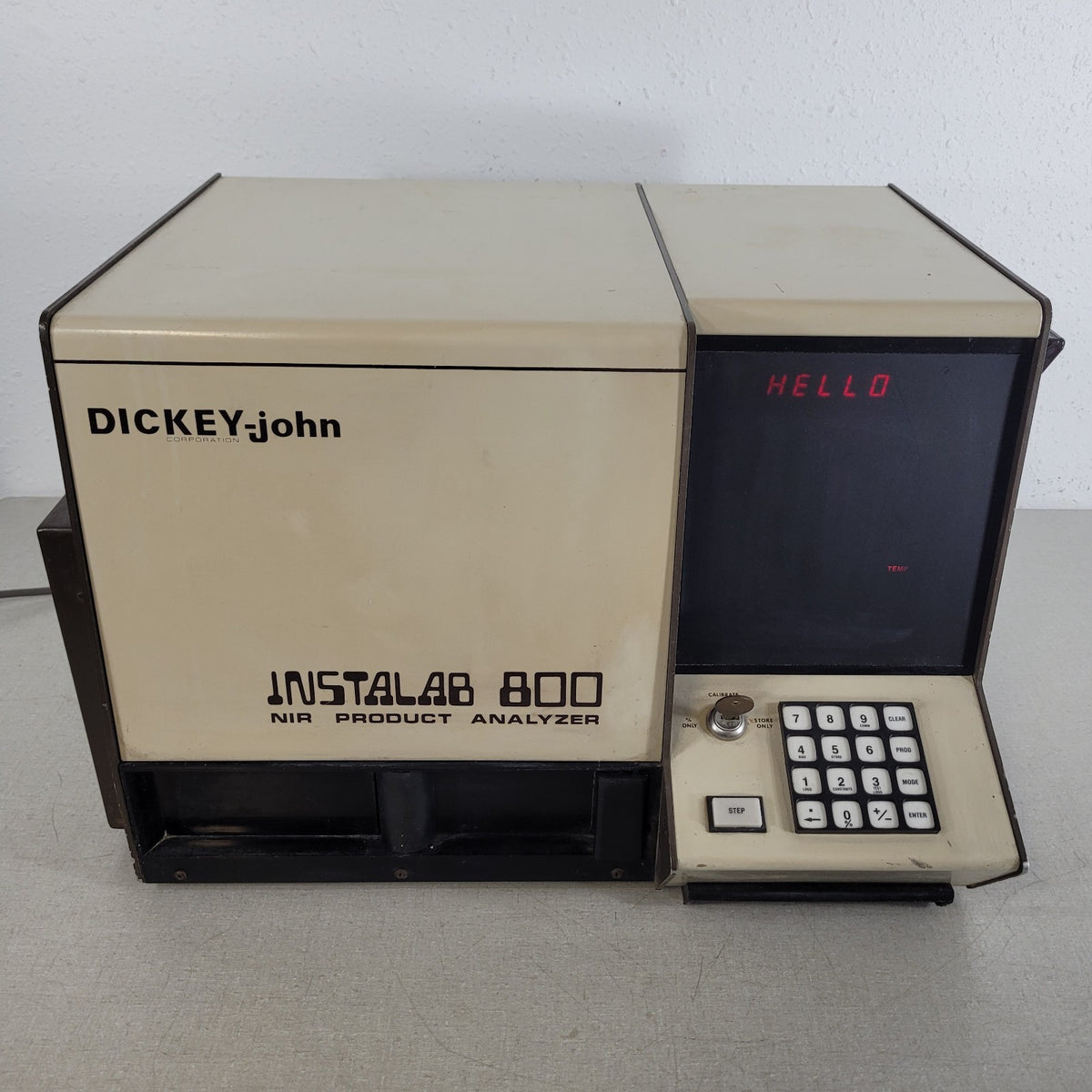 Dickey-john InstaLab 800 NIR Grain Protein Oil Moisture Analyzer Powers Up