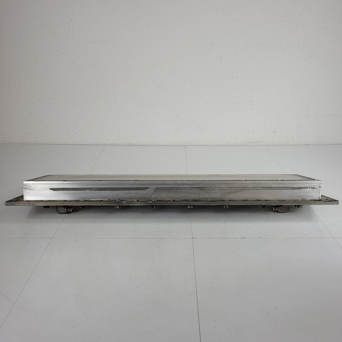 Angstrom Sciences 26x6" Water-Cooled Linear Sputter Cathode w/ Al Target