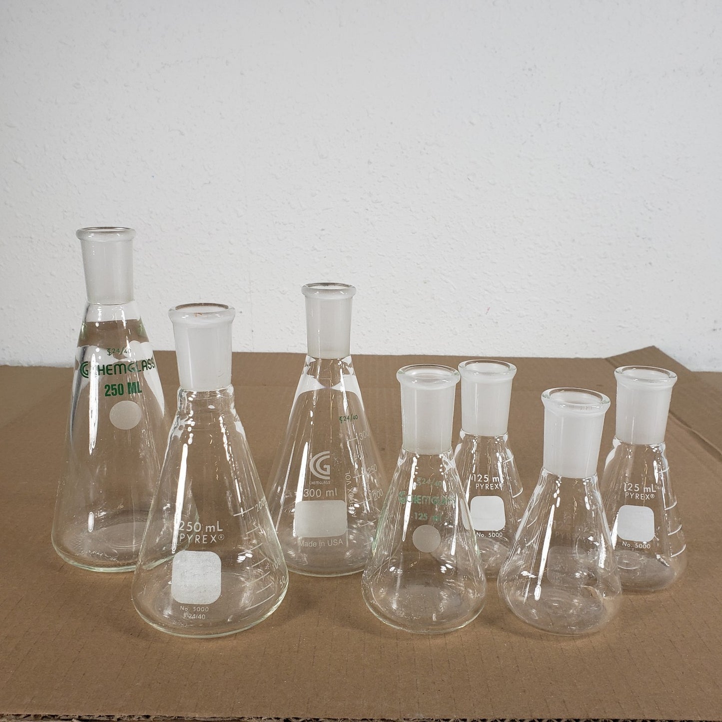 Lot of 7 Chemglass/Pyrex CG-1542-03/06/07 5000-250/125 CN-24/40 Erlenmeyer Flask