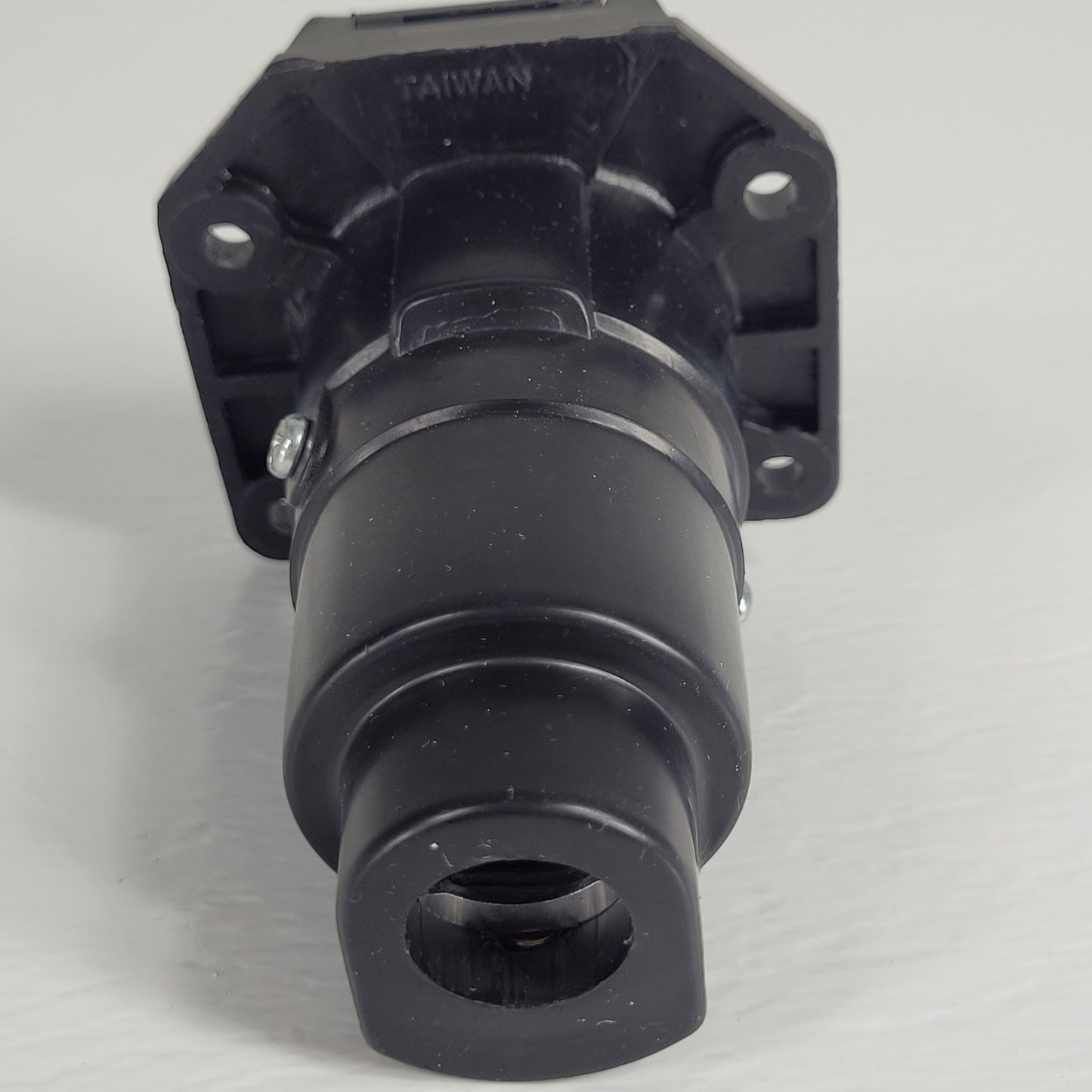 Pollak 12-907 9-Way RV Trailer Connector Socket 6-24V Black Nylon Vehicle End