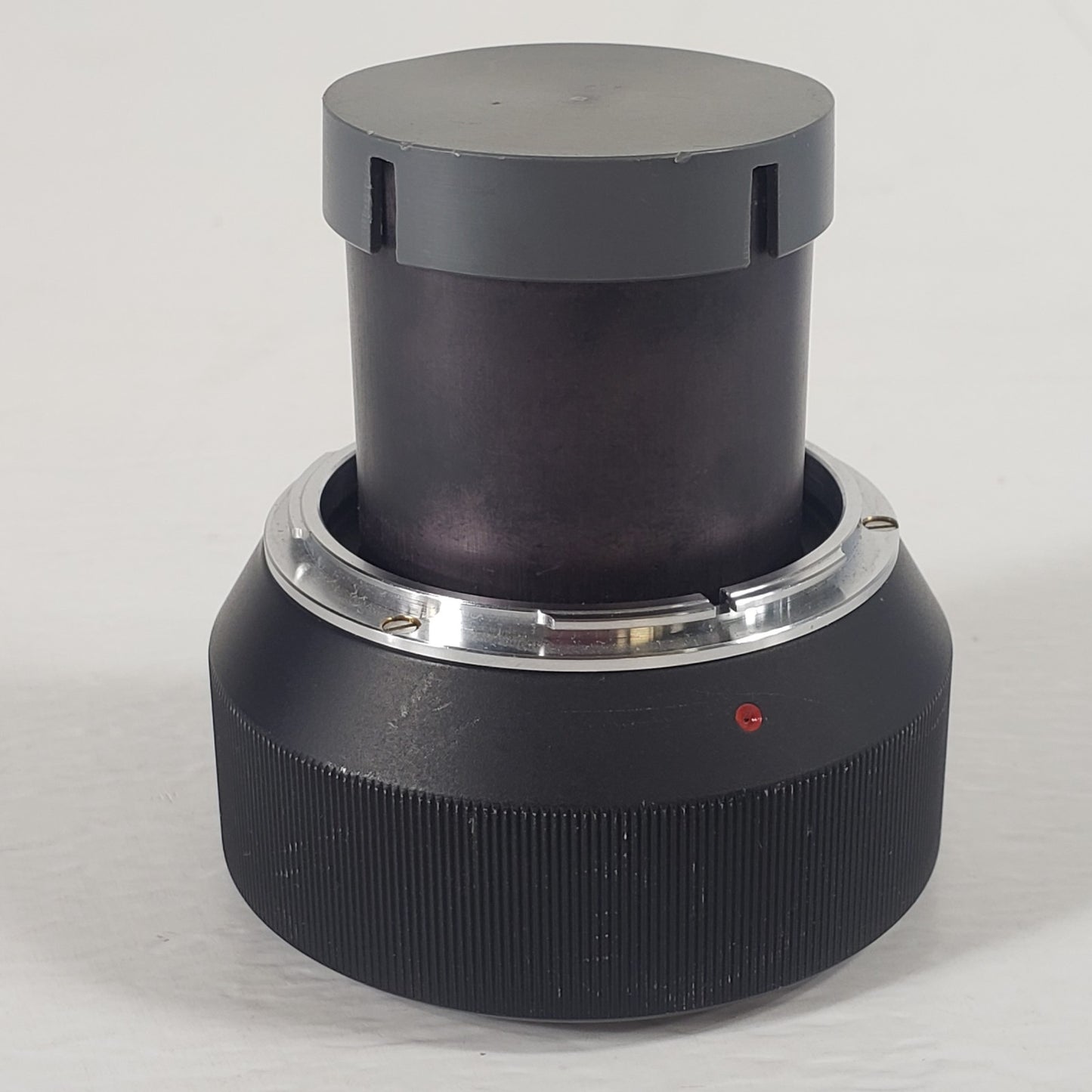 Collimating Lens for Focusing Fiber Laser Light in Optical Experimentation w Cap
