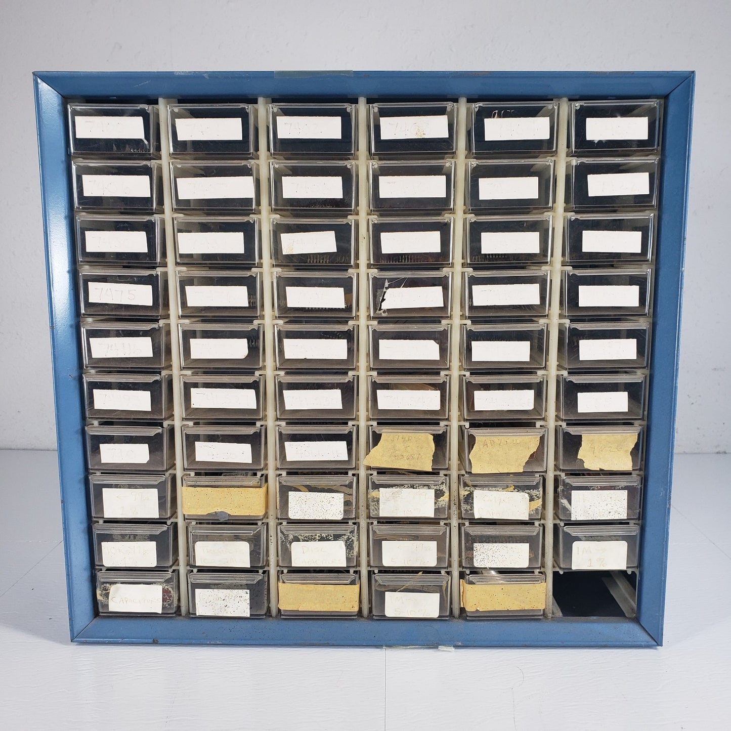 Vintage 7400 TTL CMOS Logic IC Chips Lot SN7400 SN7402 Akro-Mils Parts Bin