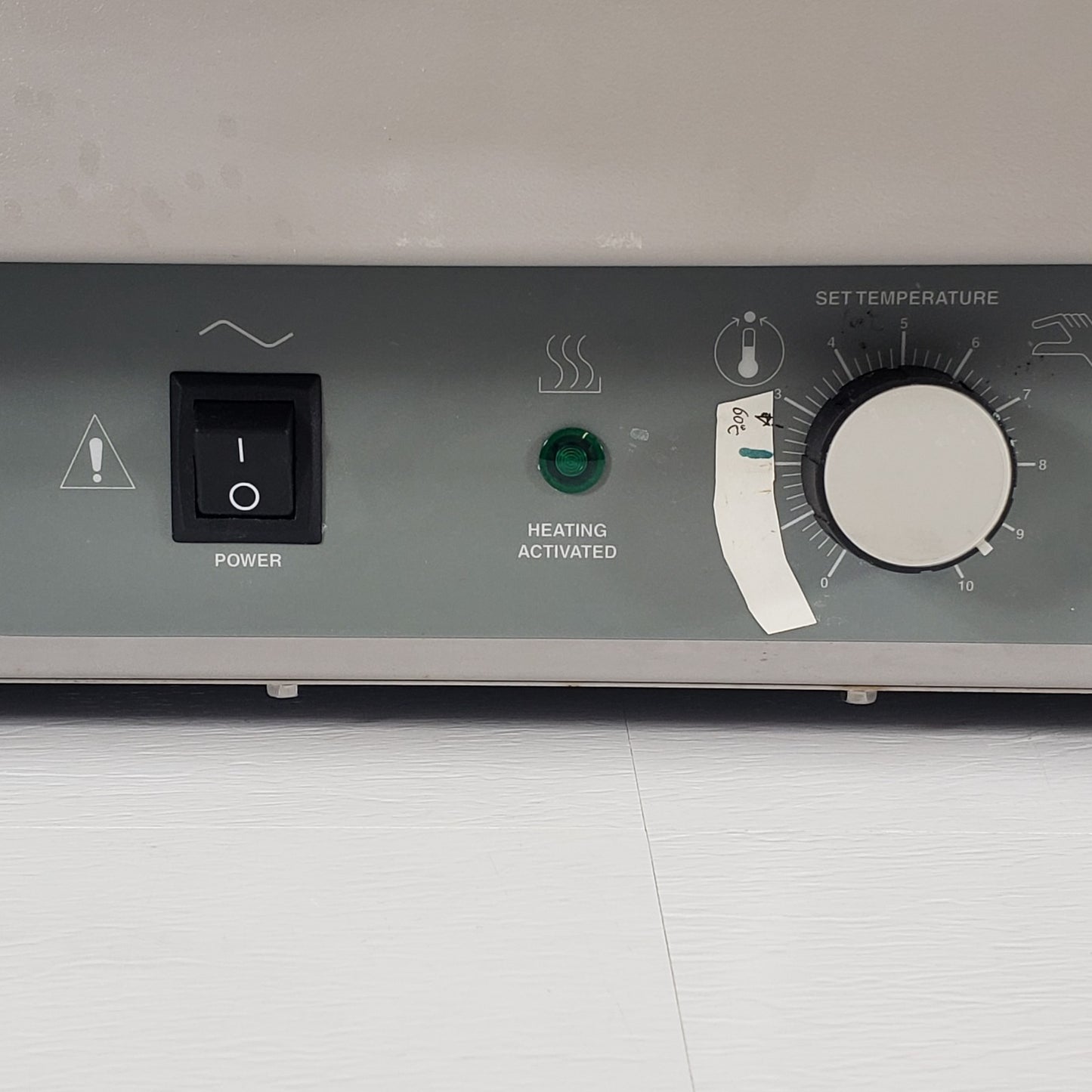 TESTED VWR 1300U Scientific Gravity Convection Oven Tested to Over 200 C
