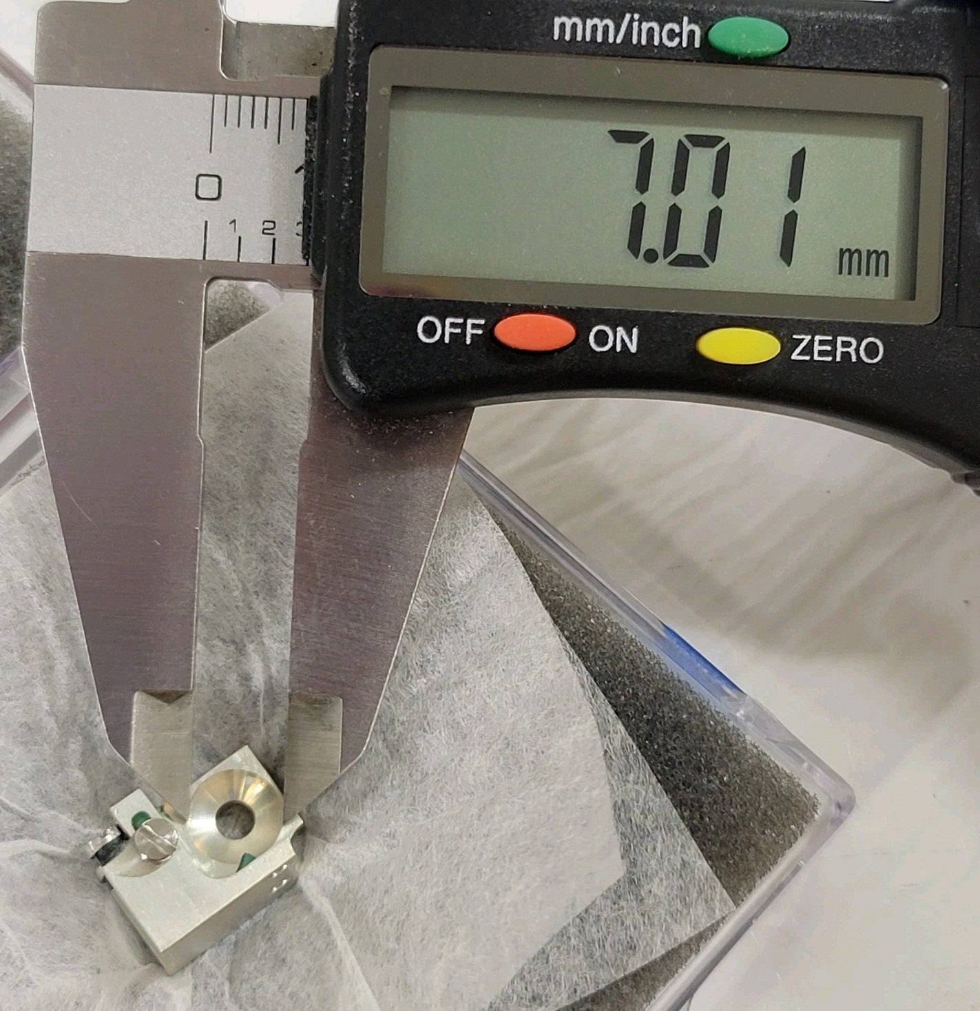Optical Mount Lens Cell for Small Lenses/Filters Right Angle 90° Mount