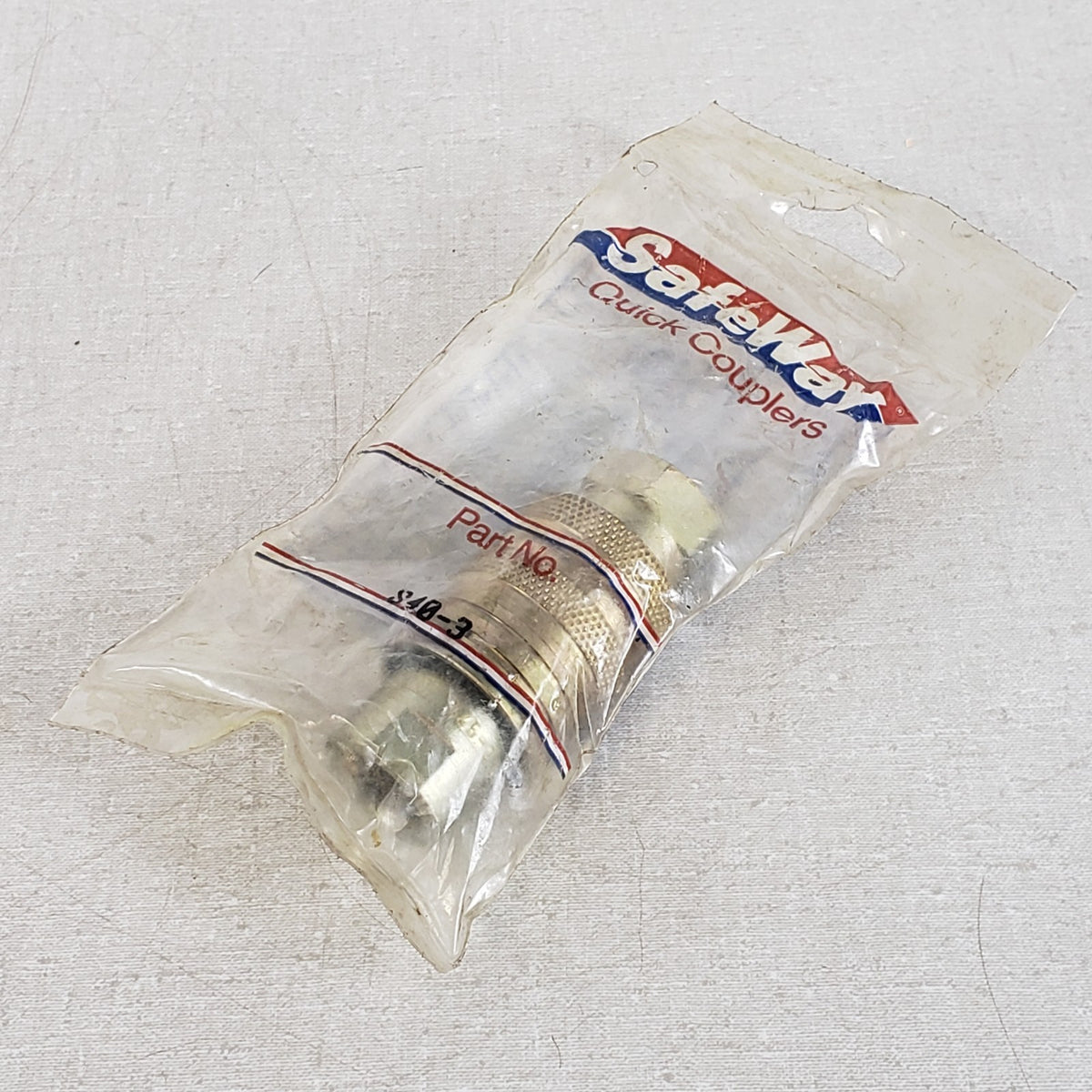 NOS Safeway S45-3 3/8" NPT Female Hydraulic Quick Coupler 3000 PSI
