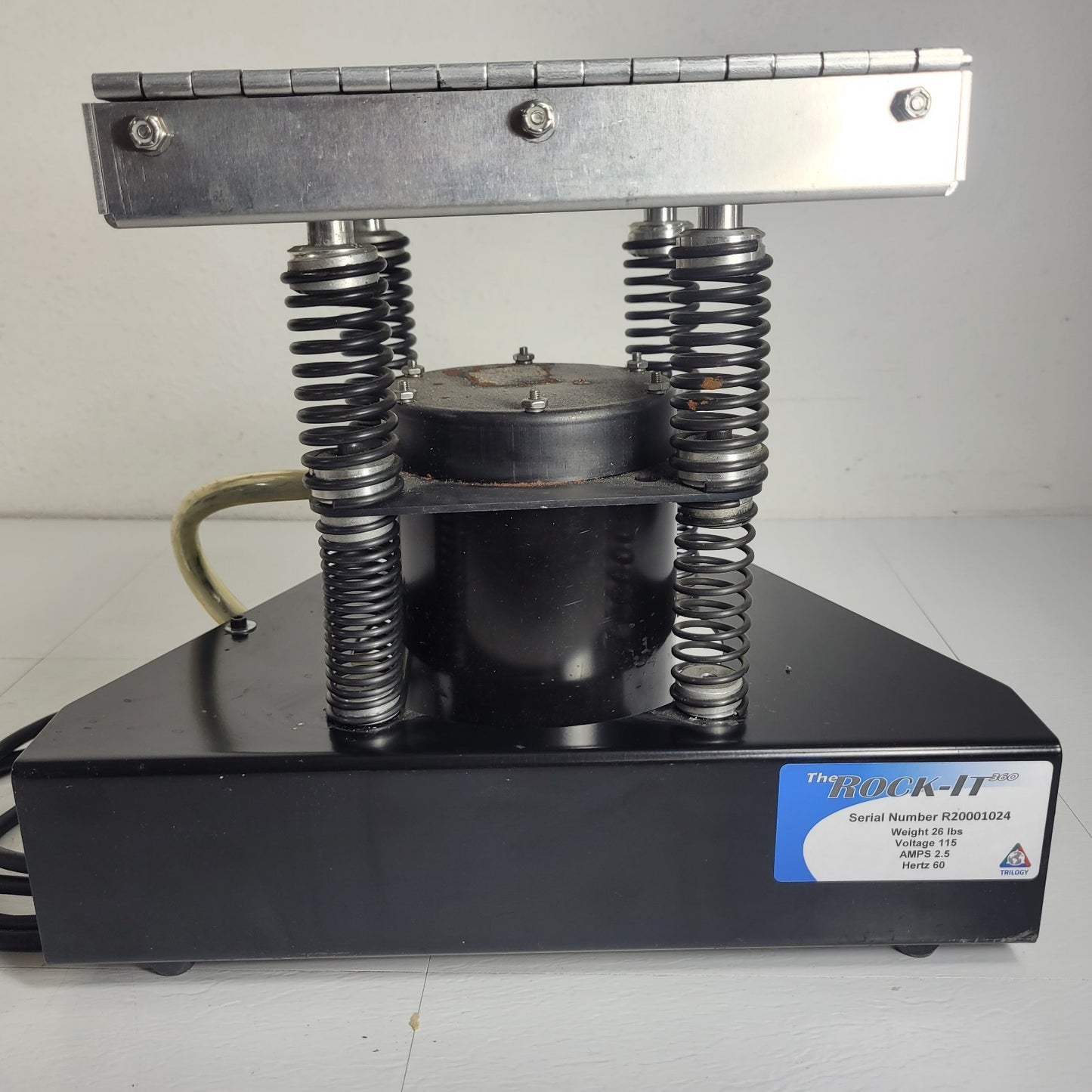 Trilogy Rock-It 360 Orbital Laboratory Sample Shaker Rapid Extraction Q8431