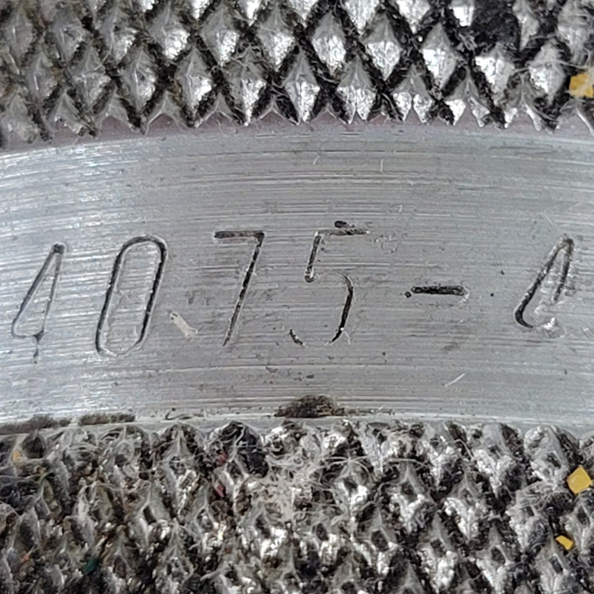 Pioneer 4075-4 1/2" Hydraulic Coupler Adapter IH Old Style to Pioneer ISO