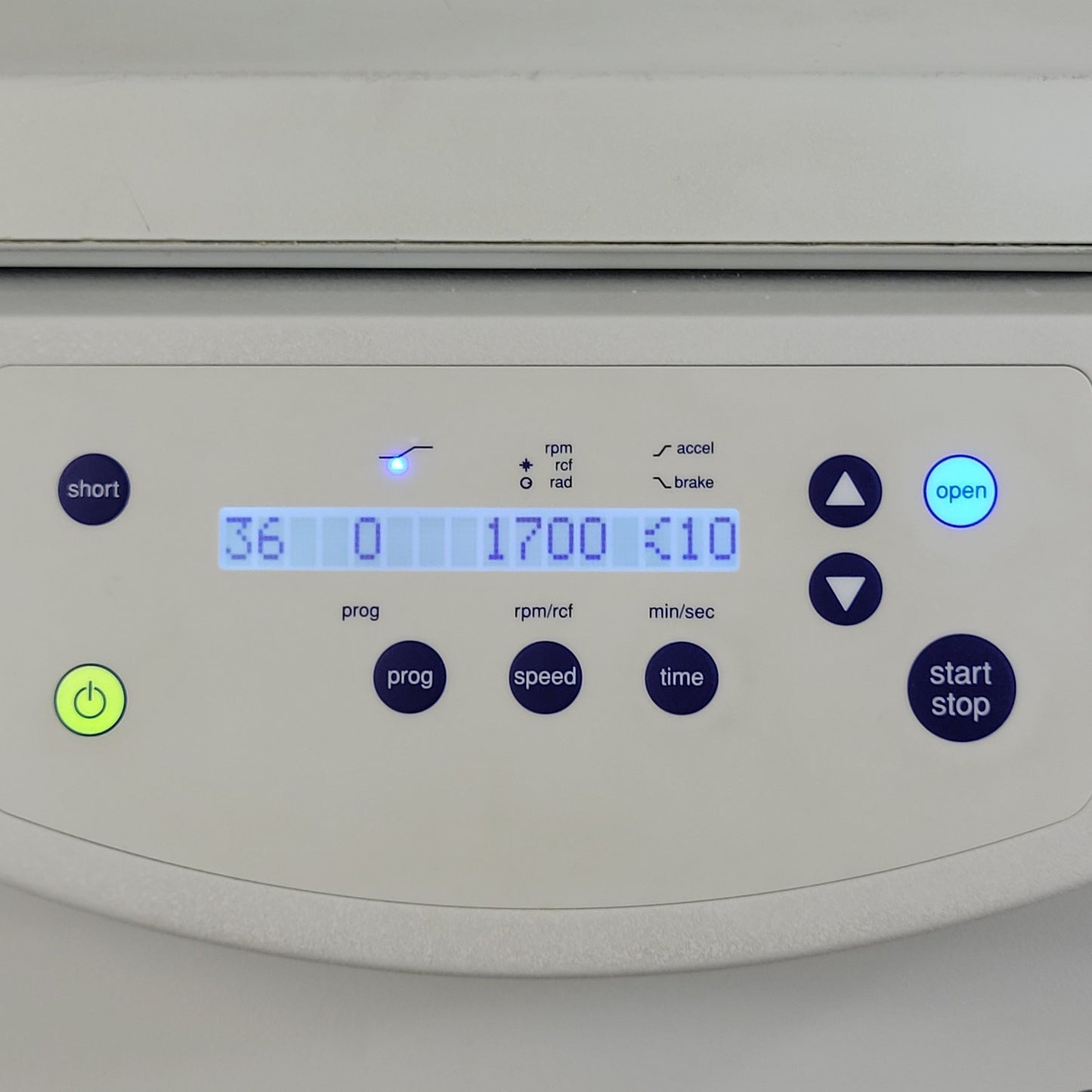 *FOR PARTS* EPPENDORF 5810R Refrigerated Centrifuge 5811F Spins Up, Has Error