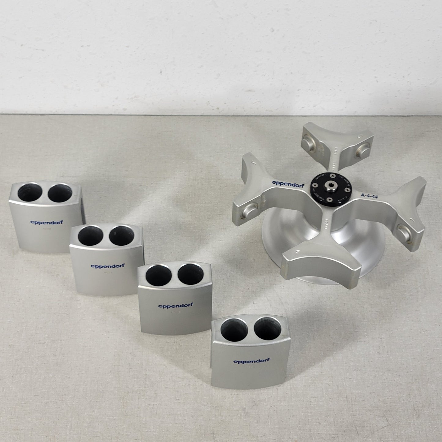 EPPENDORF A-4-44 Rotor & Four 2x50ml Conical Buckets 5000RPM Max 022637452