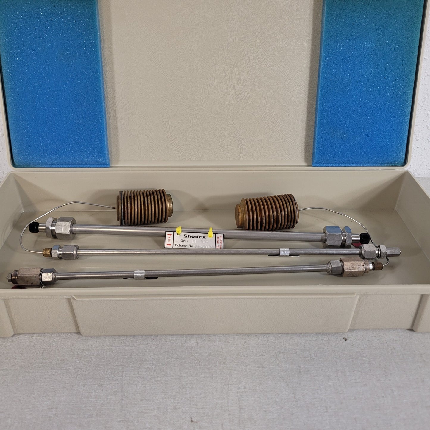 Lot of 3 Shodex KF-802 GPC HPLC Chromatography Columns & Coils w/ Case