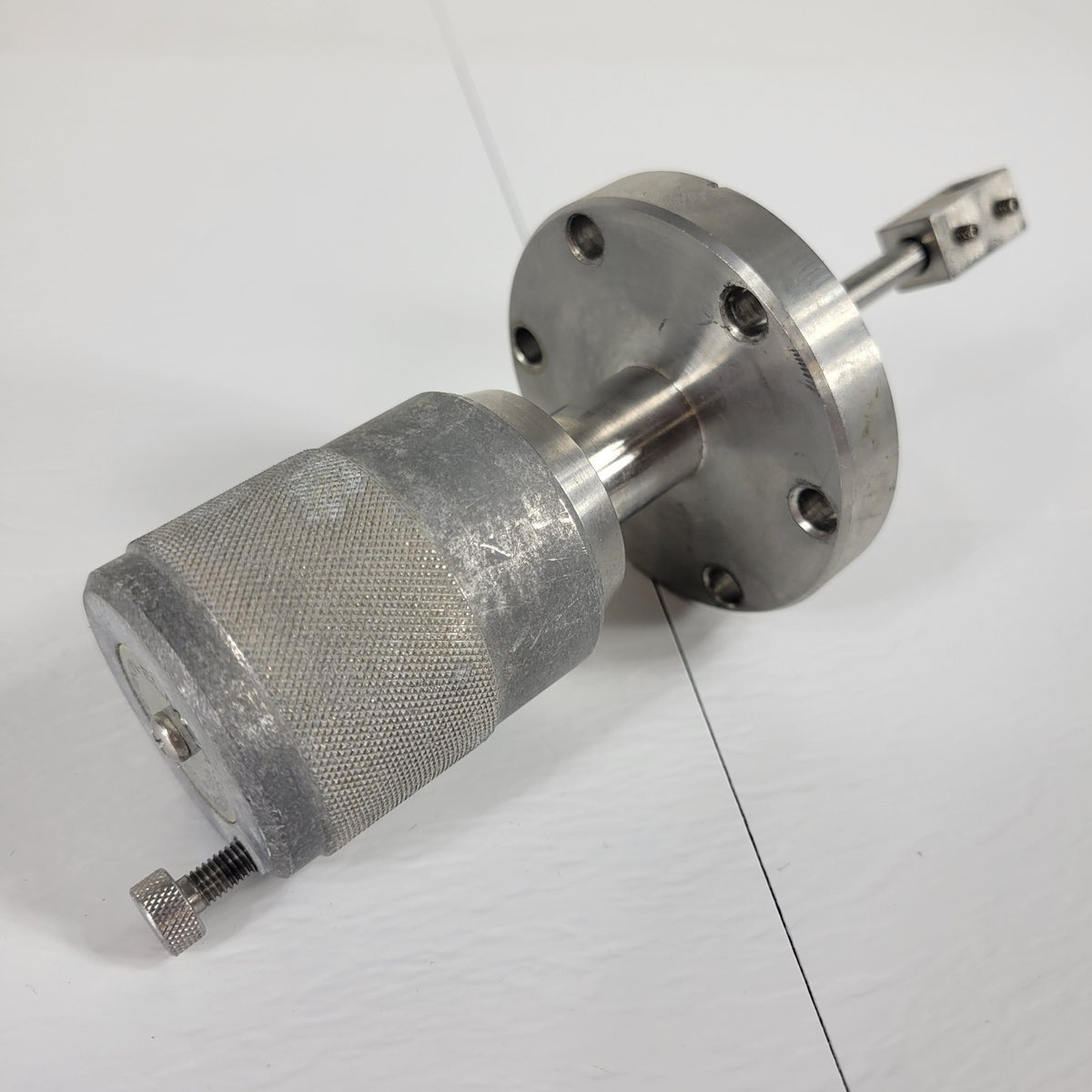 PerkinElmer 2.75" CF Rotary Vacuum Feedthrough Elastomer Seal 1/4" Shaft
