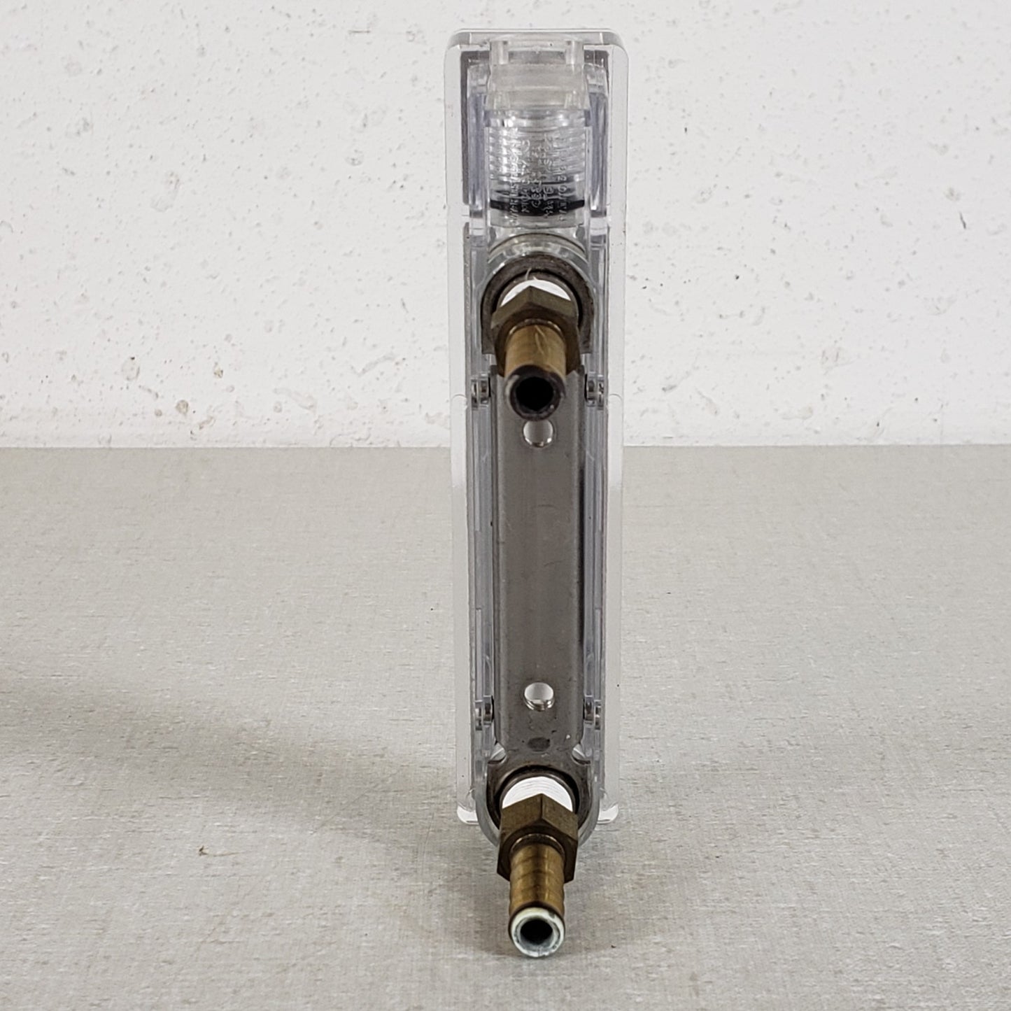 Dwyer RMA-11 Rate-Master 0-250cc/min Flowmeter w/ Bracket & 3/16" ID Barb Inlet