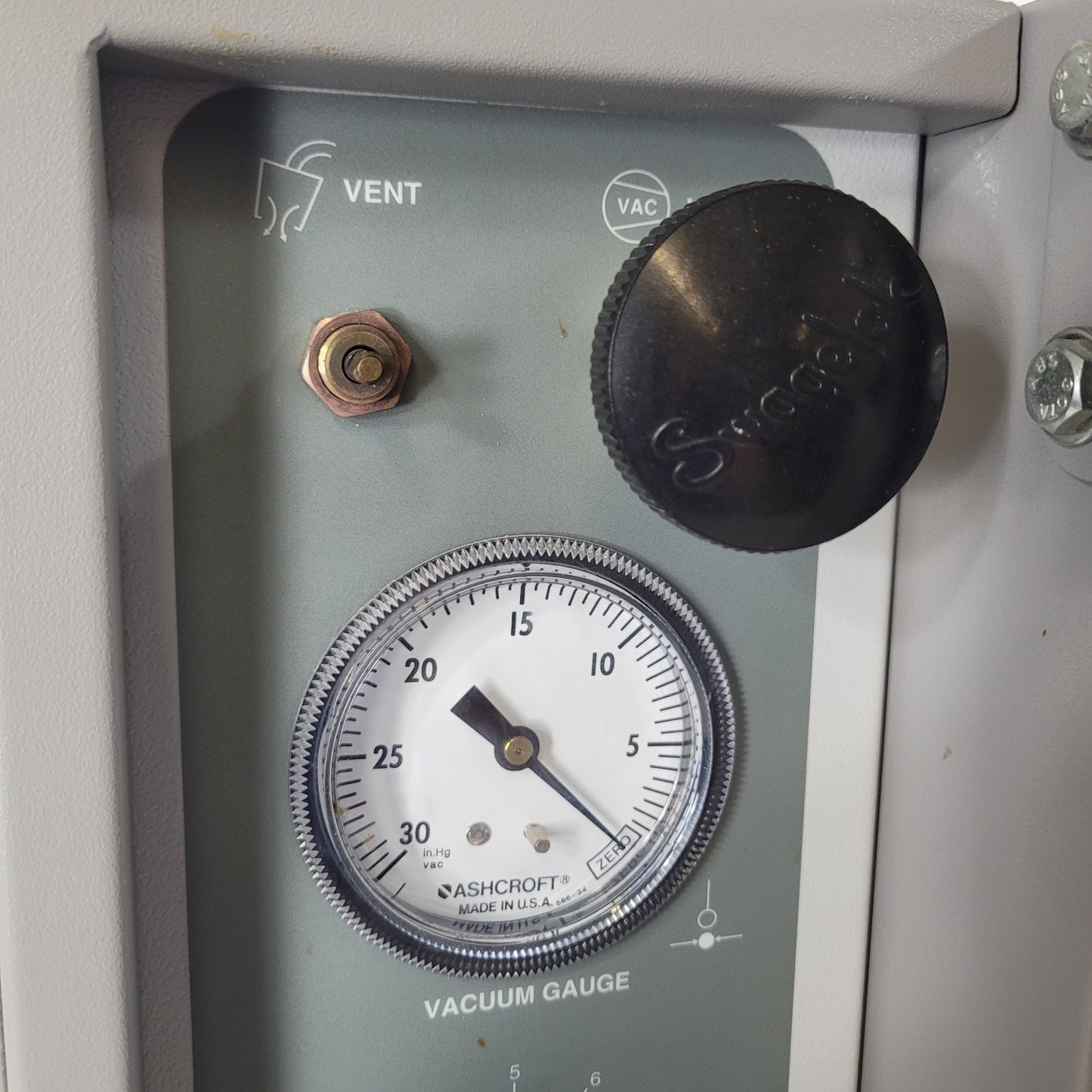 TESTED VWR Shel Lab 9170520 A-141 Vacuum Oven 0.6 Cu Ft 115V Sheldon