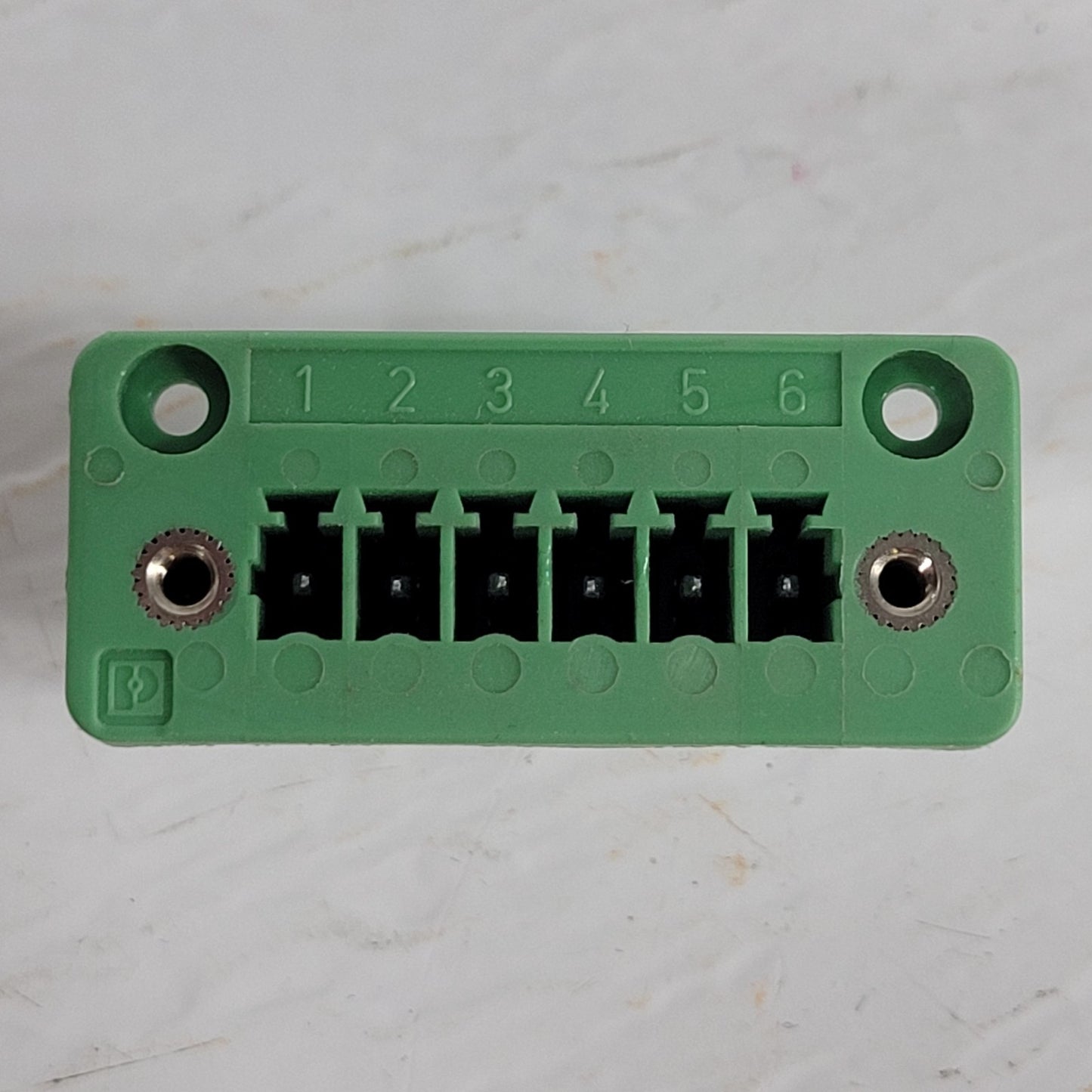1PC Phoenix Contact 1829387 DC PCB Header Solder 3.81mm 16AWG 160V 8A 6 Posit