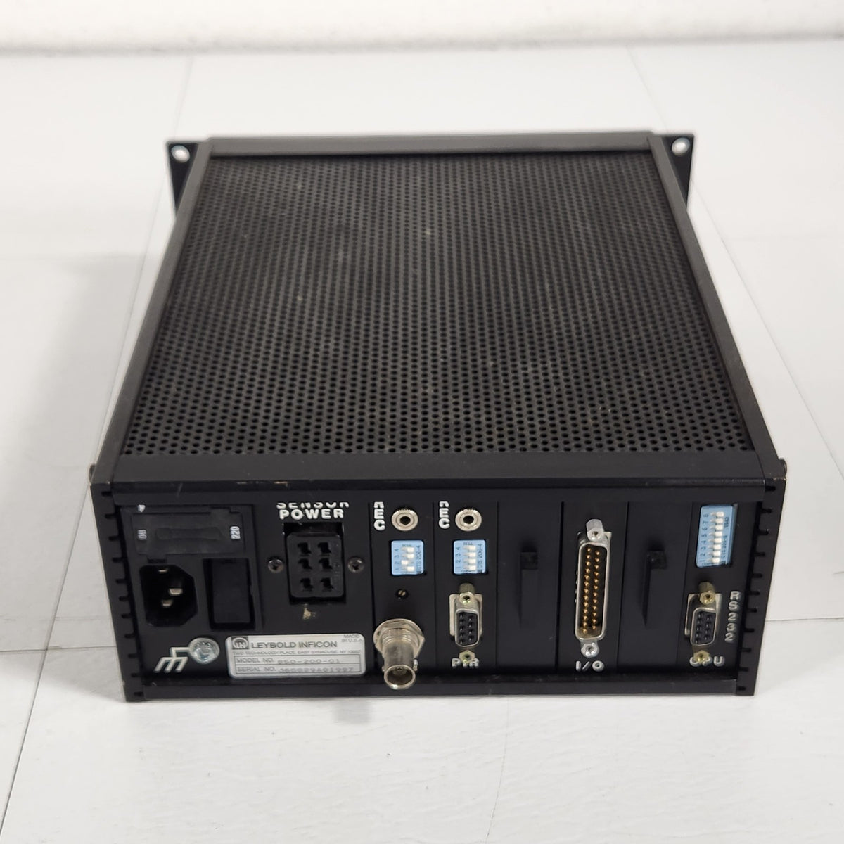 TESTED Leybold INFICON IG3 850-200-G1 Ion/Pirani Vacuum Gauge Controller RS232