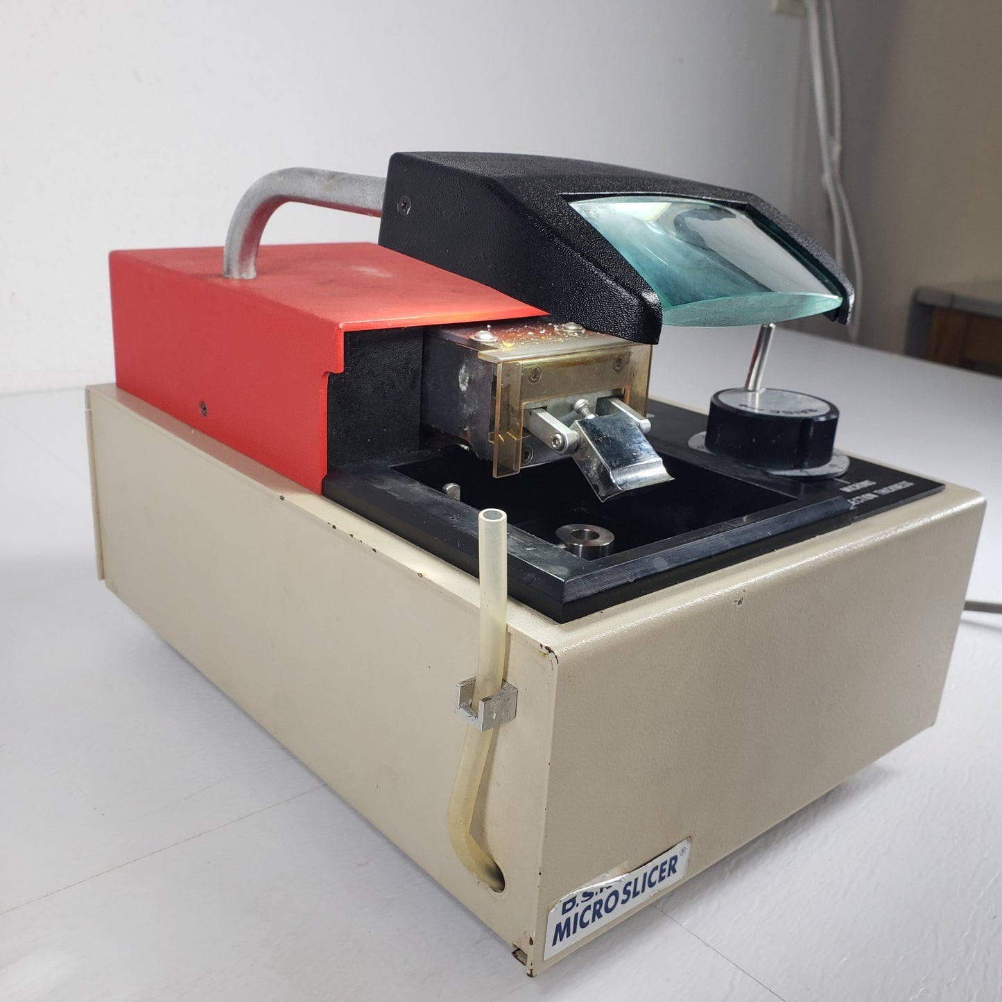 TESTED Dosaka DSK DTK-1500E Microslicer Vibrating Microtome w/ Lamp