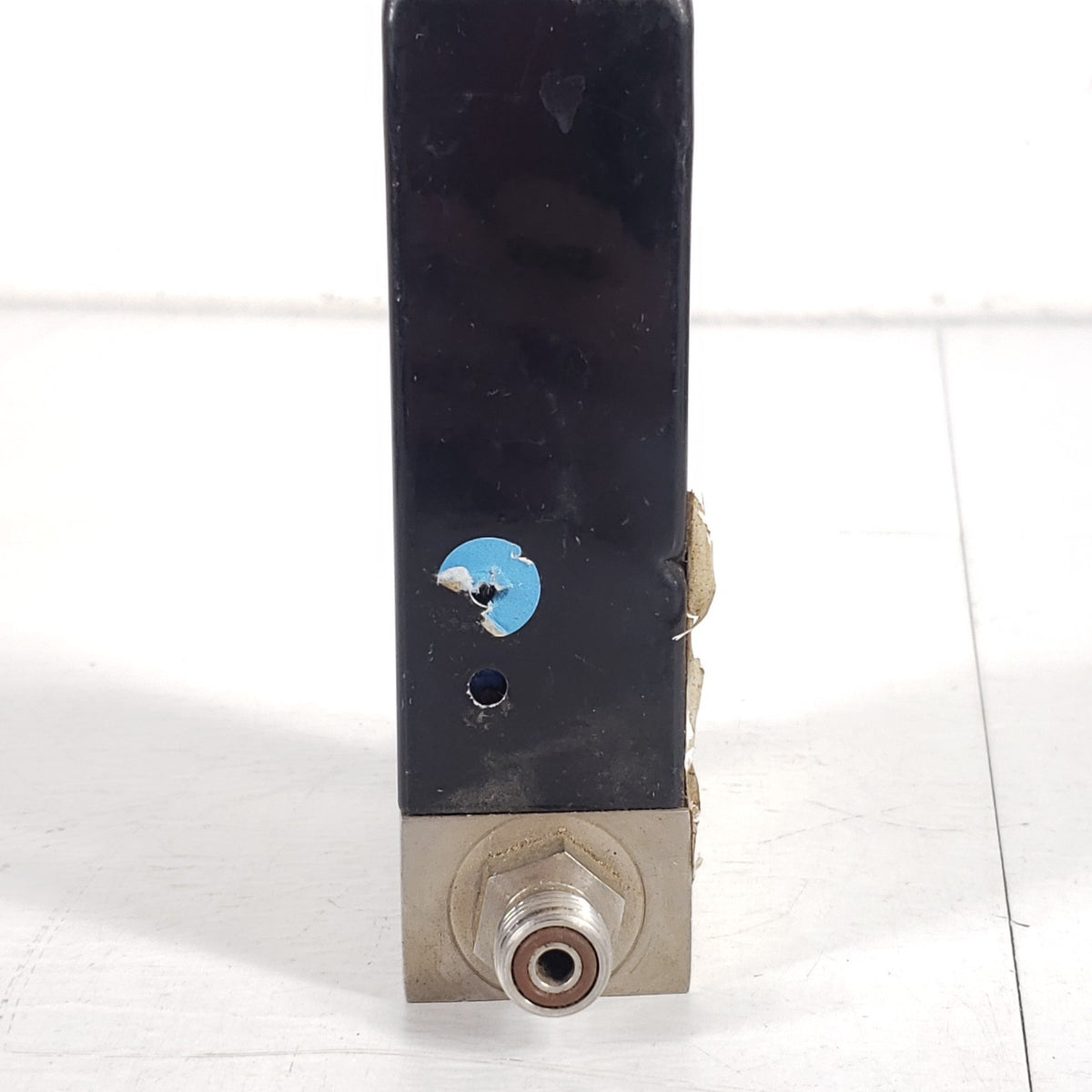 UNIT Instruments UPC-1000 100 SCCM He Helium Pressure Controller 500 PSI