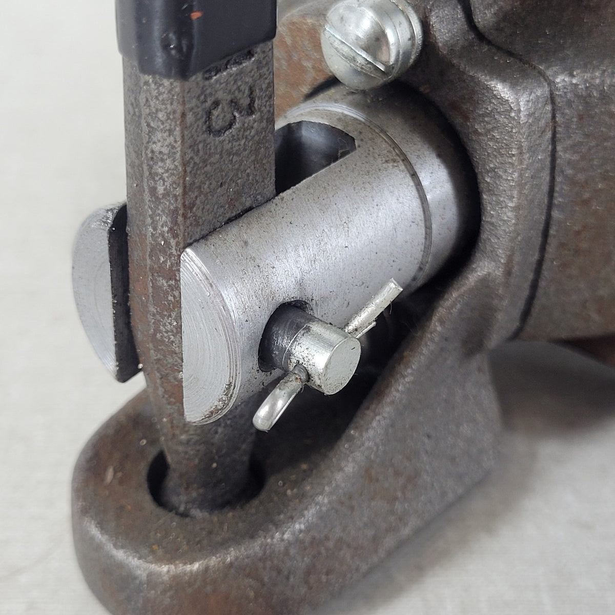 GRESEN 575-S Single Spool Hydraulic Control Valve w/ Pioneer 4050-3 Couplers