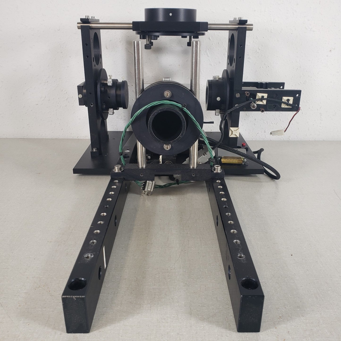 Custom 5 Way Optical Assembly Optical Adjustable Lens Mount Laboratory Equipment