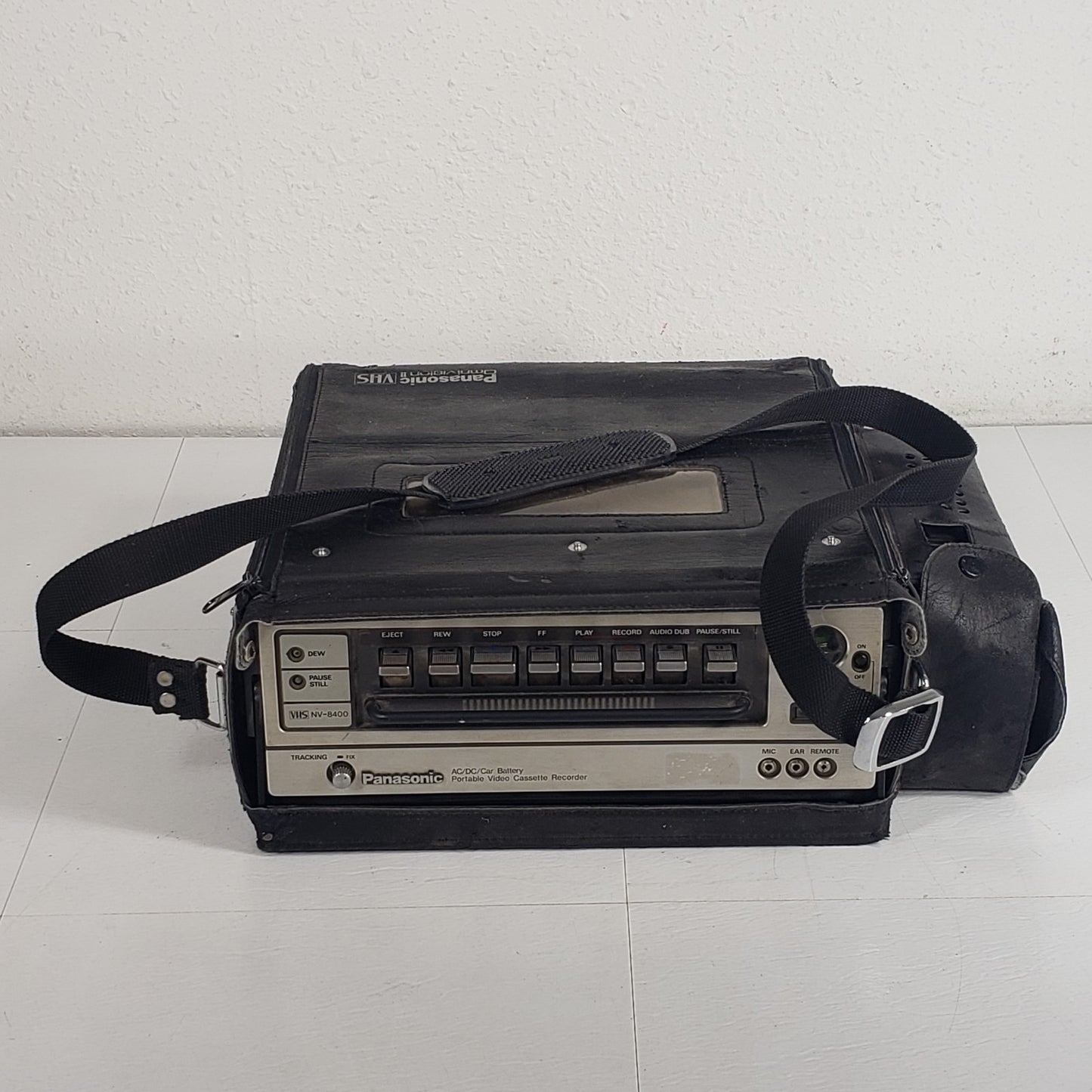 Panasonic Omnivision II NV-8400 Portable VHS VCR TV Camera Control Unit Vintage