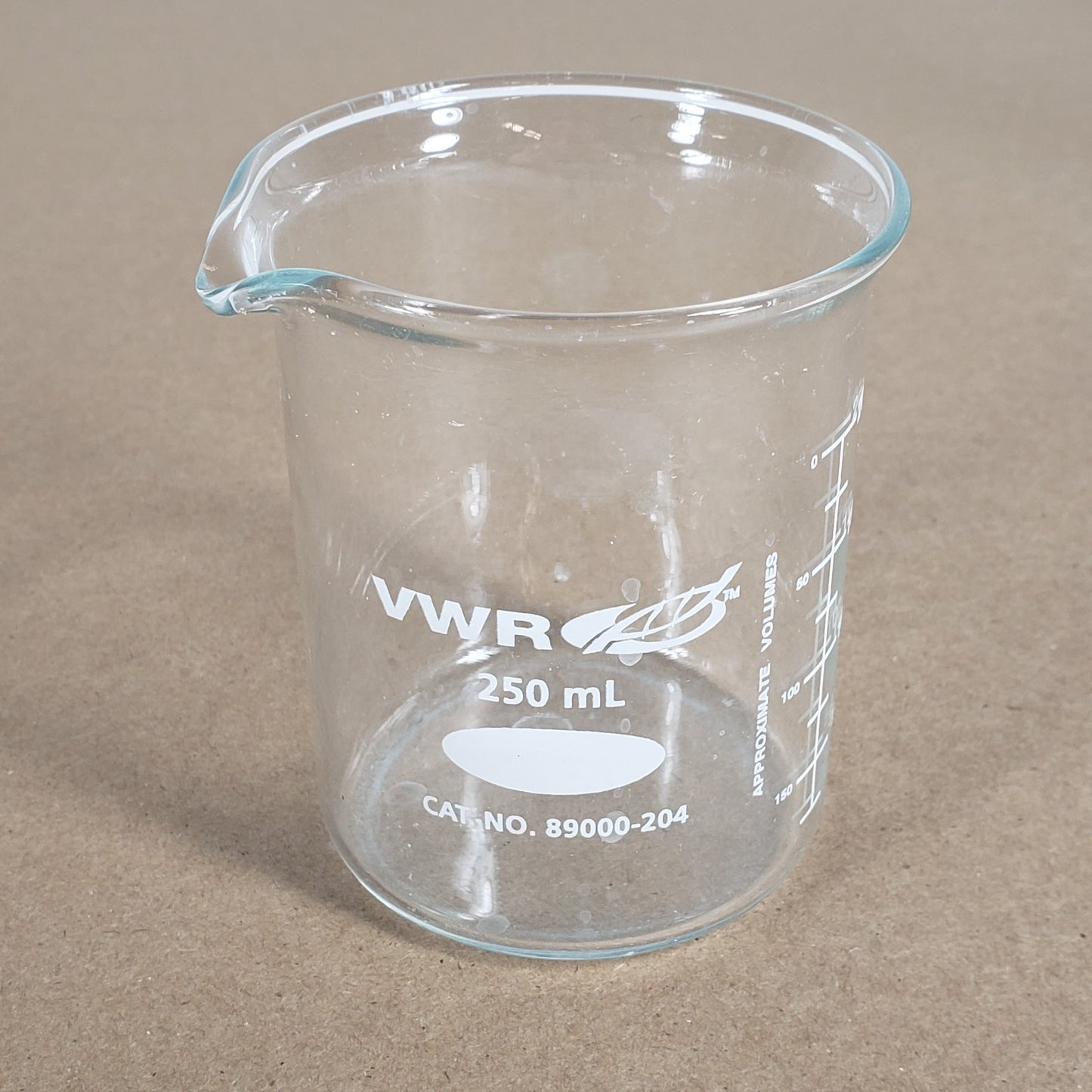 LOT of 5 VWR Glass Beakers Cat No. 89000-206 89000-204 400mL x2 250mL x3