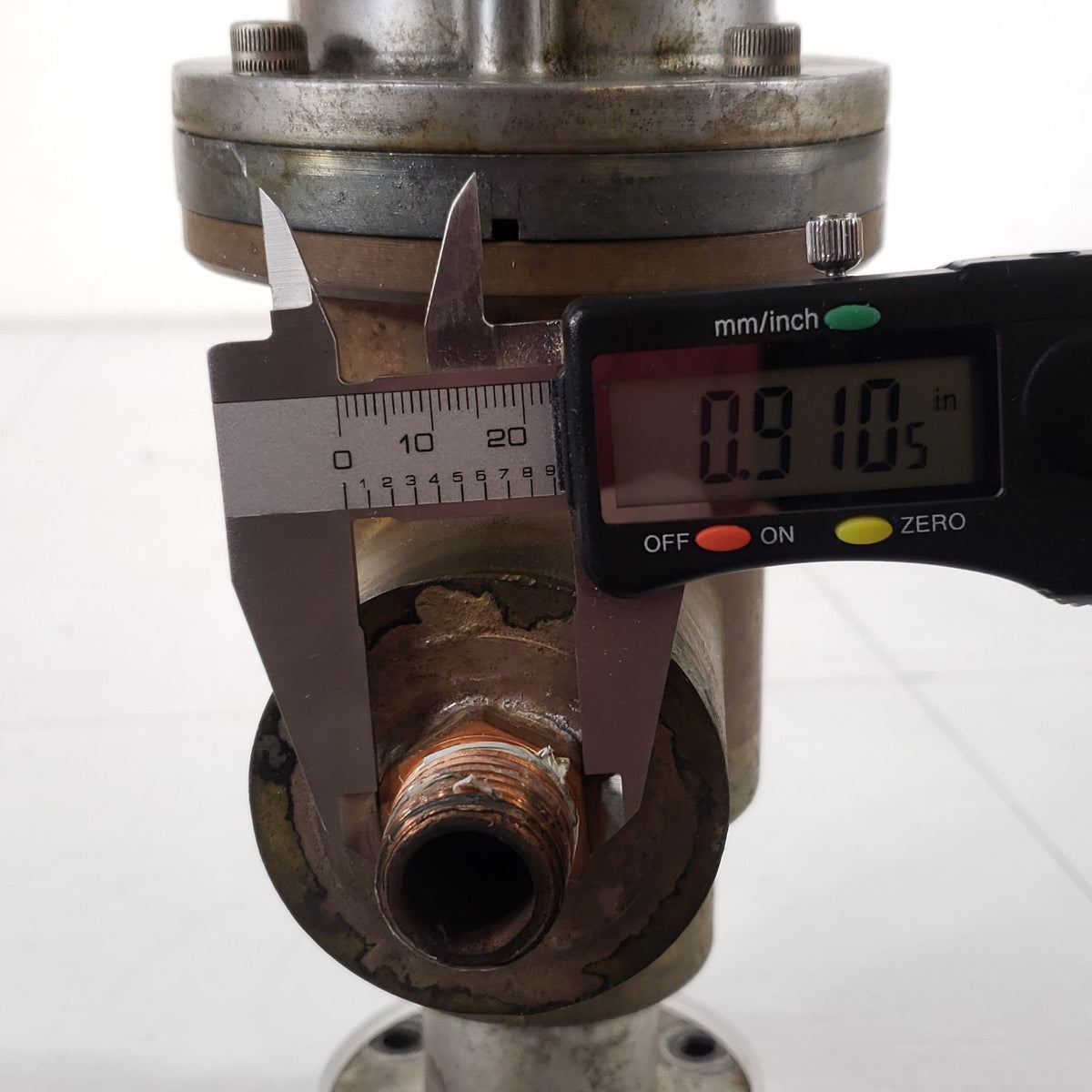 Airco Temescal 1330 Pneumatic High Vacuum Valve 2.75" DN35CF w/ Solenoid