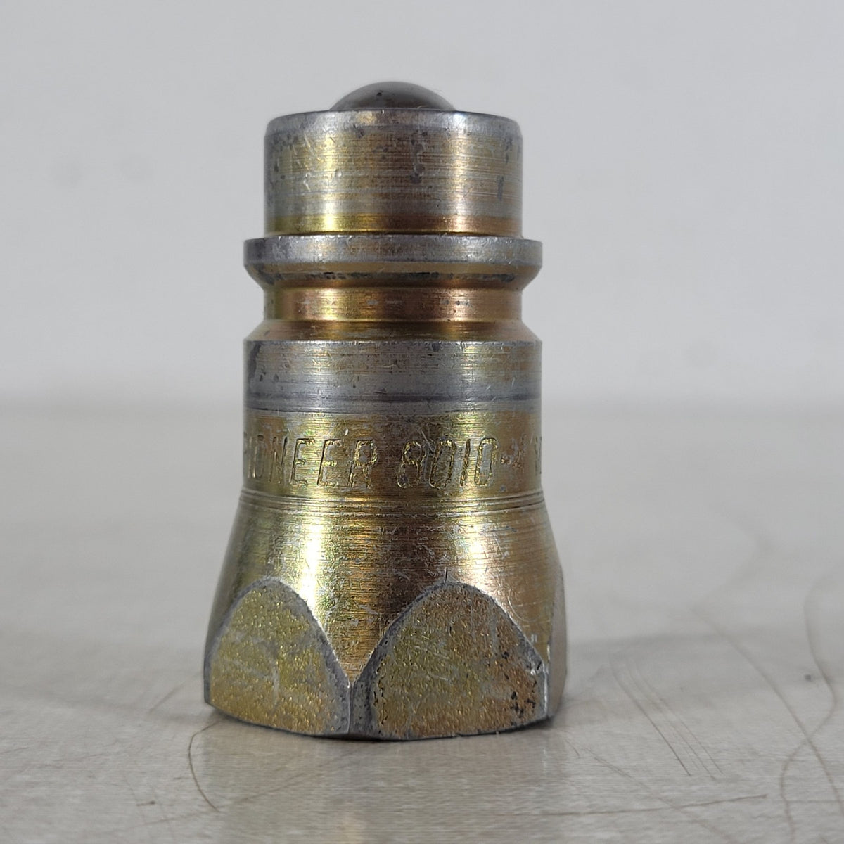 Parker Pioneer 8010-4 1/2" NPTF Hydraulic Quick Coupler Male Tip ISO 5675