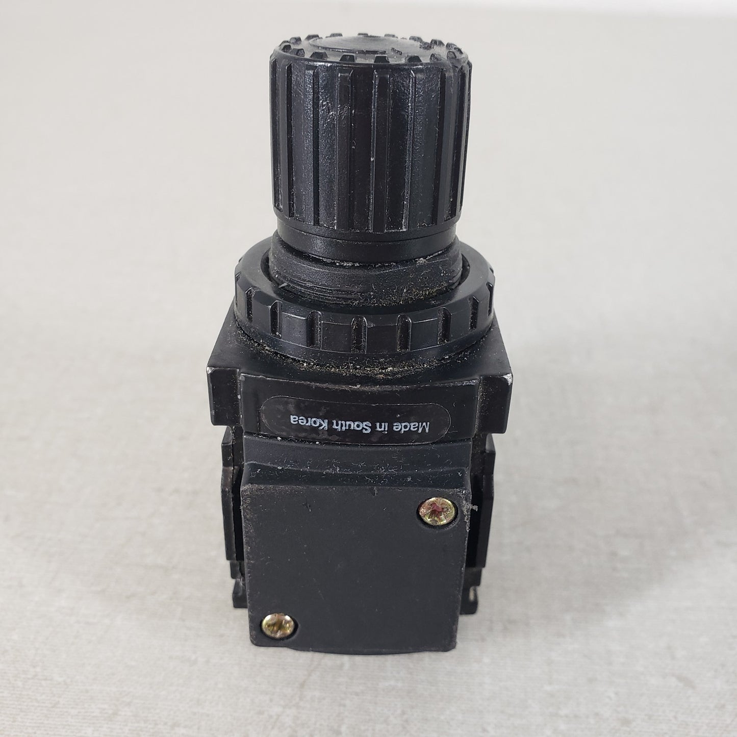 INGERSOLL RAND ARO R37121100 Relieving Pneumatic Regulator no Gauge