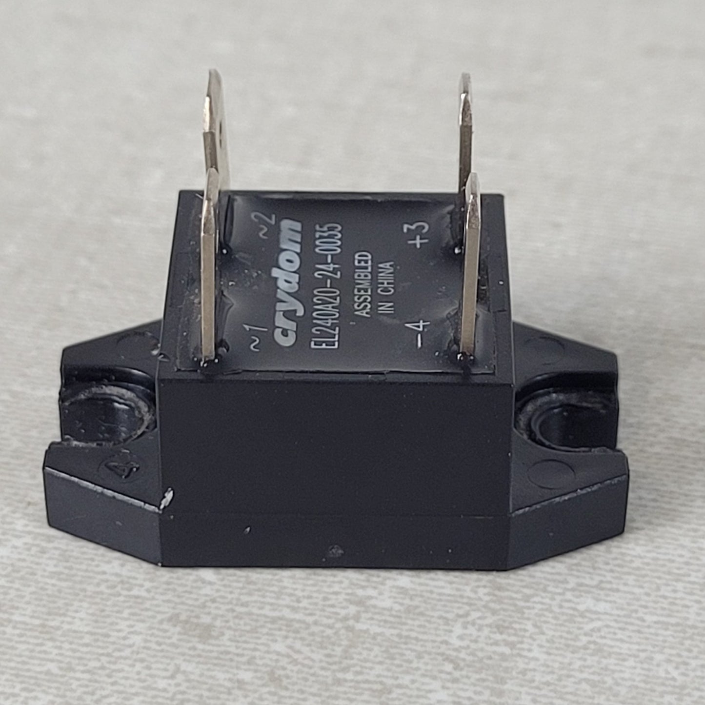 Crydom EL240A20-24-0035 SSR Solid State Relay EL Series 20A Surface Mounted