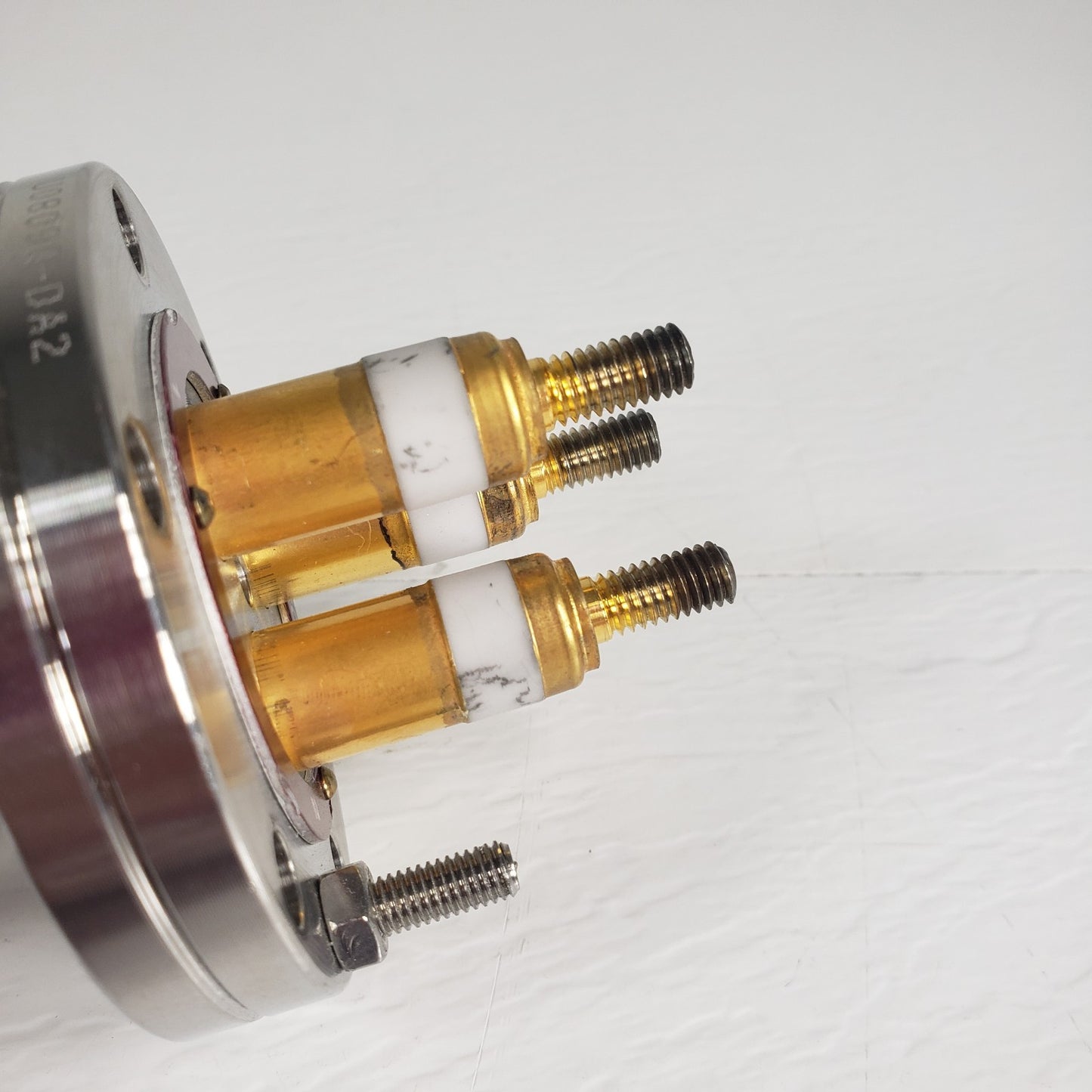 VG Scienta ZST22 Titanium Sublimation Pump Head DN40CF UHV No Filaments DN35CF