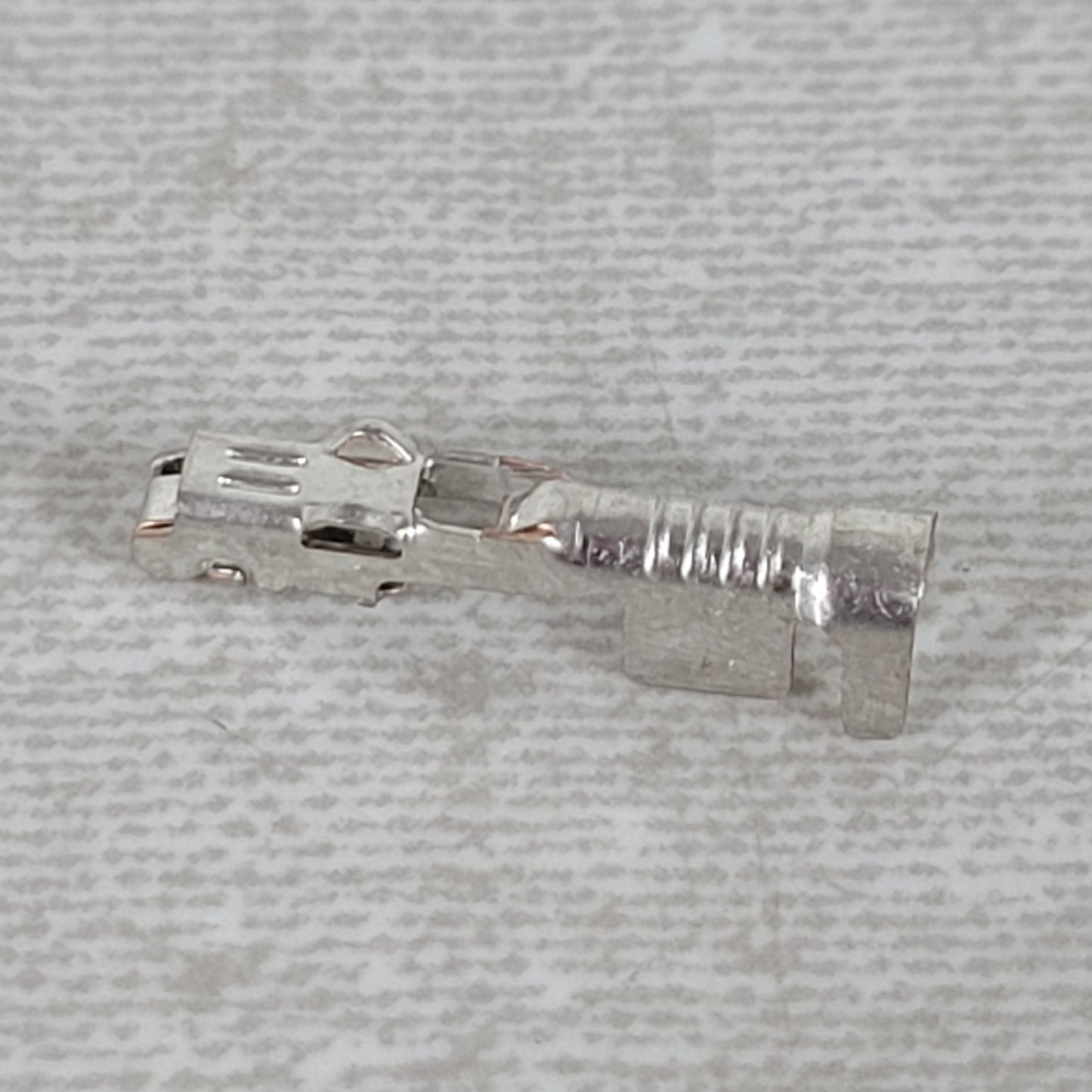 Lot of 50 Cinch 425-00-00-873 SHS Socket Crimp Contacts, 14-18 AWG, Tin