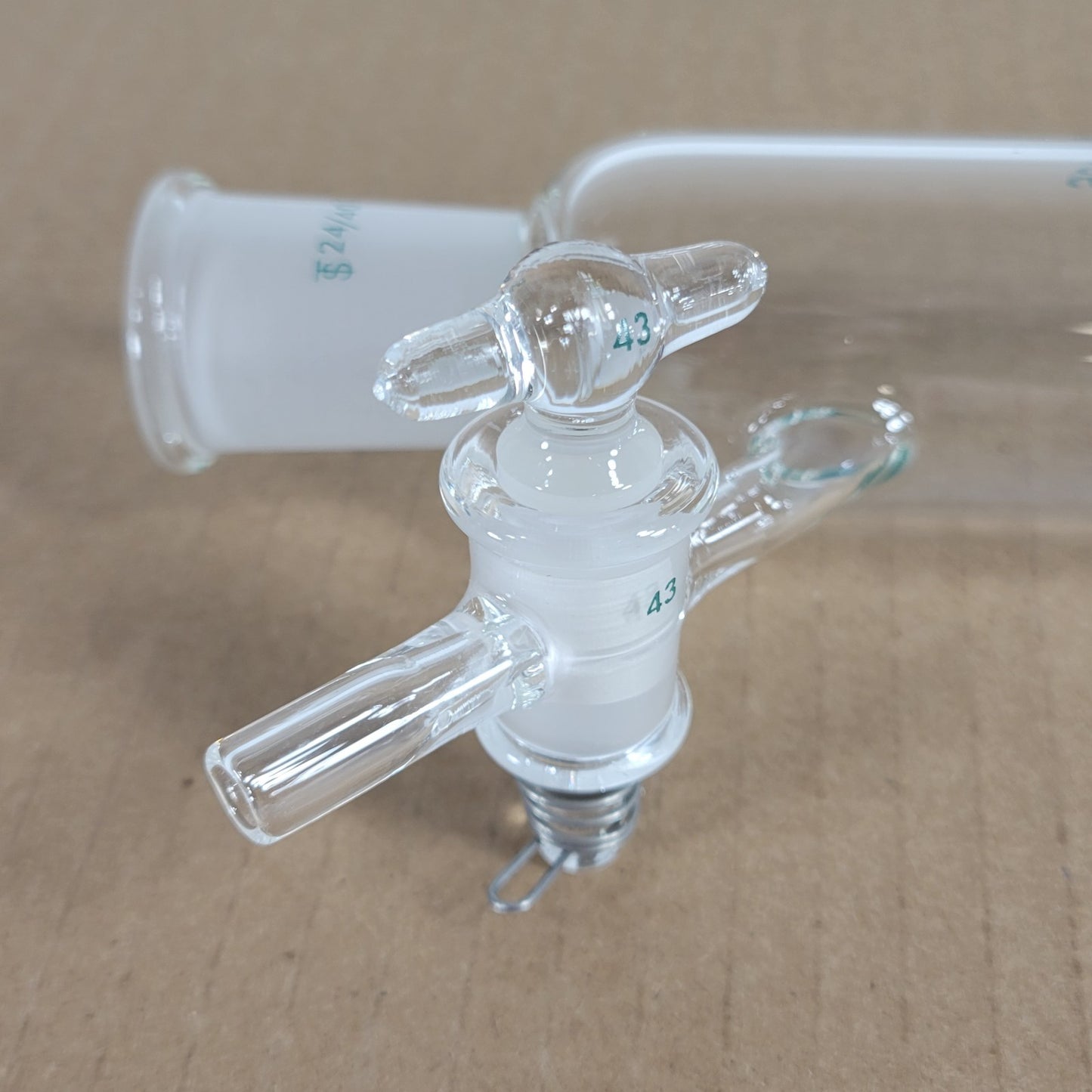 Chemglass AF-0537-04 250mL CN-24/40 Airfree Schlenk Reaction Tube 43 Stopcock