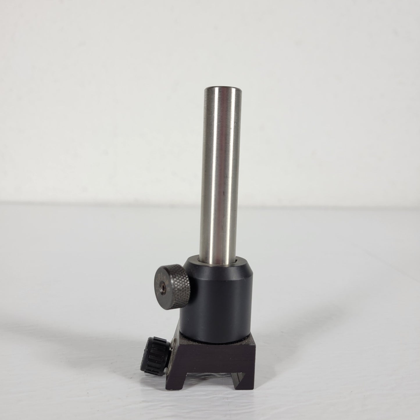 NEWPORT THORLABS MCF Adjustable Optical Post for Optical Science Experiments