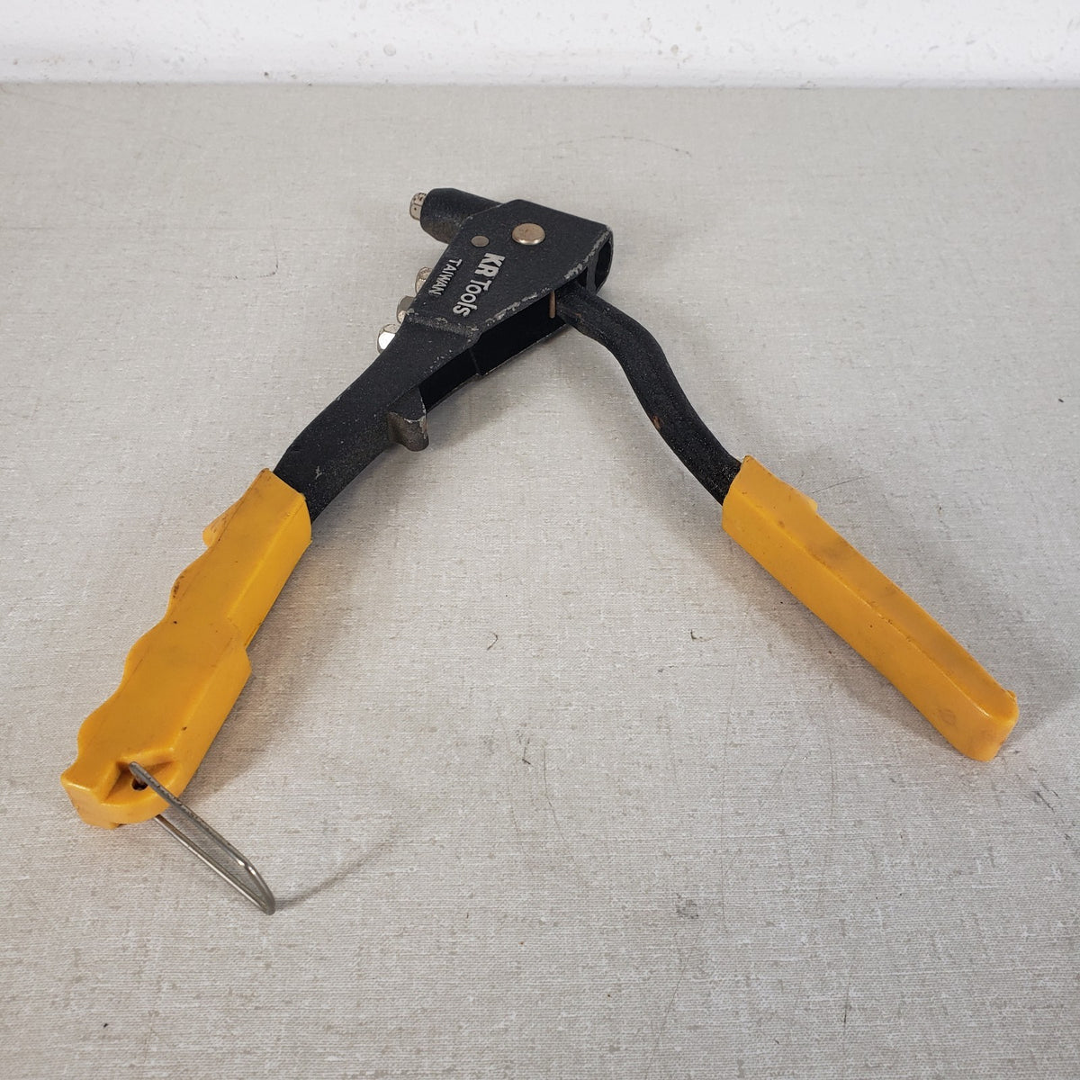KR Tools Hand Blind Pop Riveter Rivet Gun w/ 4 Interchangeable Nosepieces