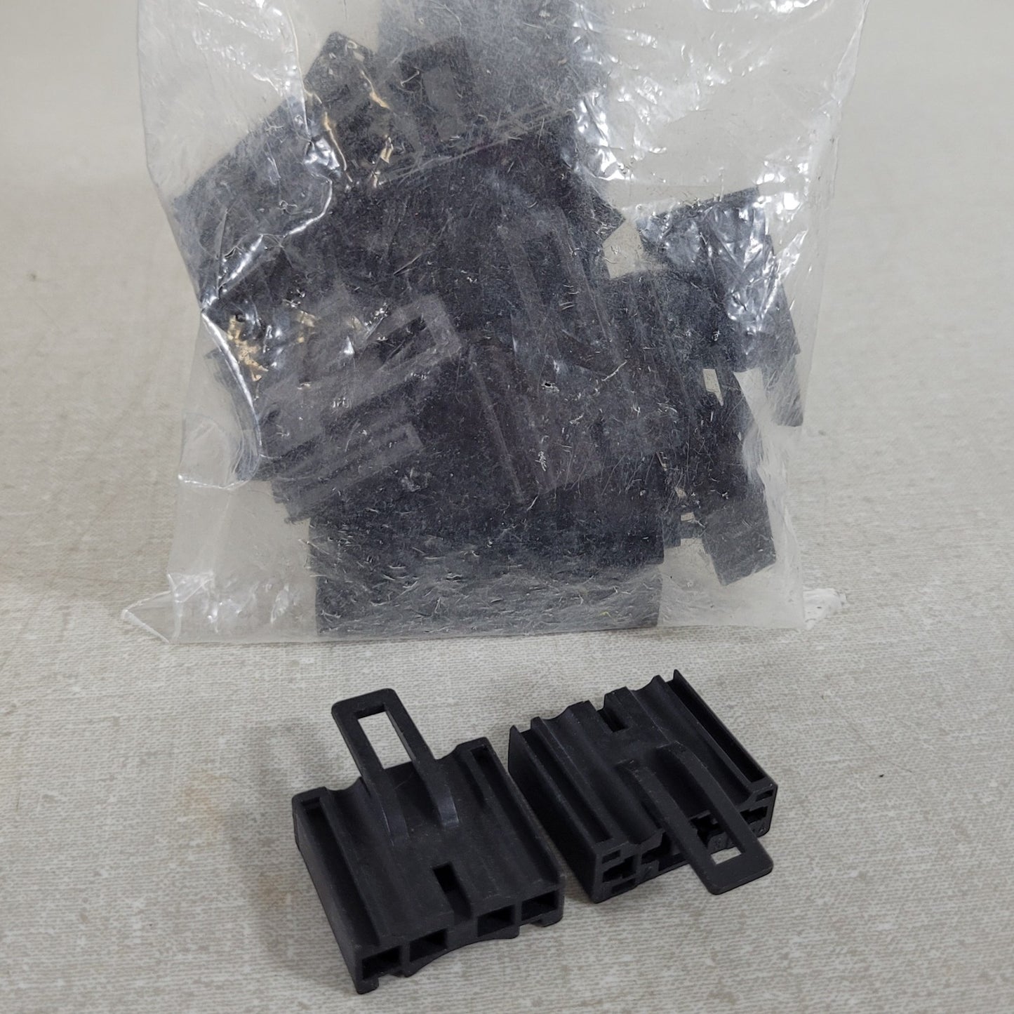 Large Mixed Lot GM Delphi Packard TE AMP Deutsch Connectors Terminals