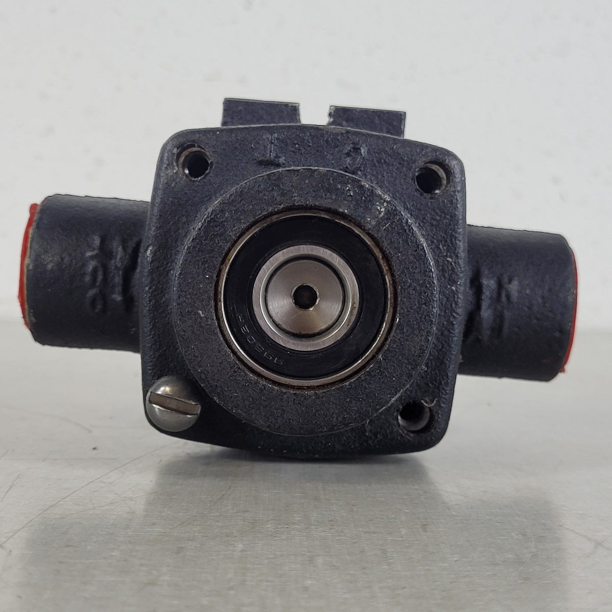 Cast Iron Agricultural Sprayer Pump Dual Threaded Ports PTO Shaft Untested