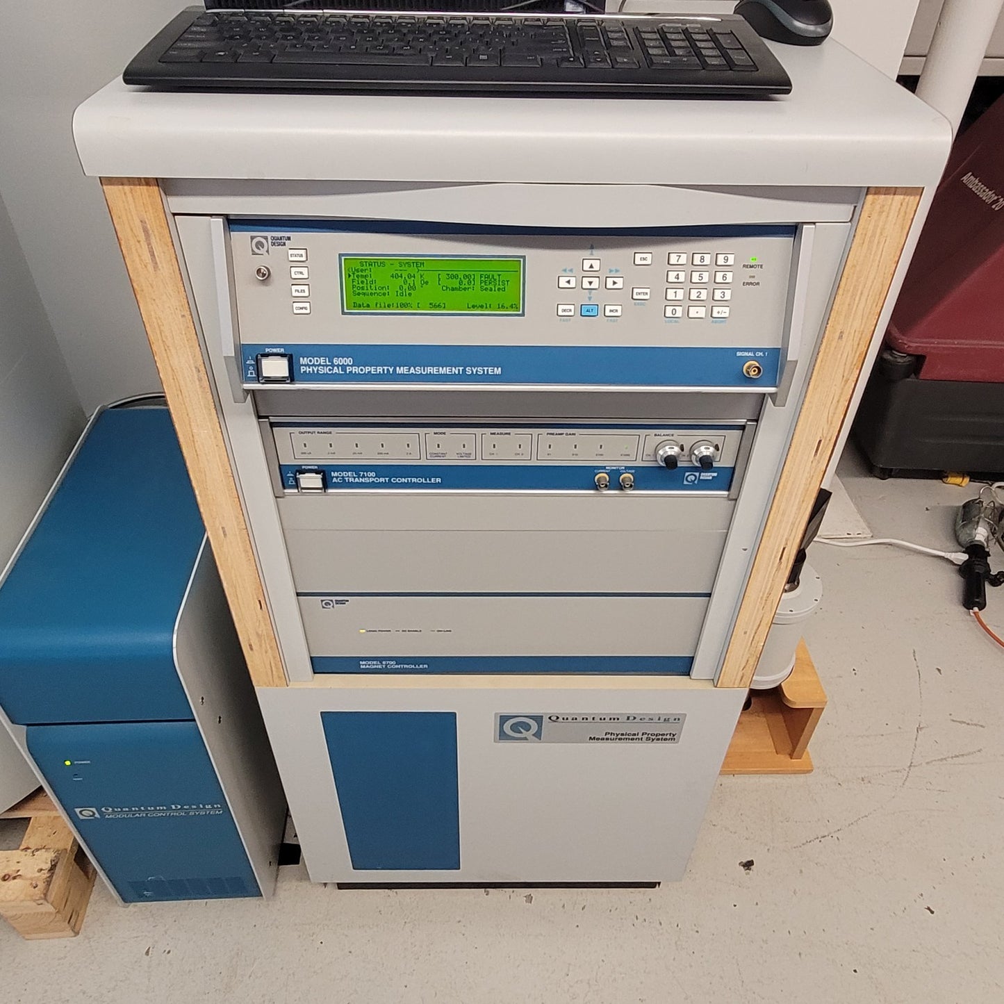 Quantum Design PPMS 6000 9T System w/ VSM, VSM Oven, ACMS & AC Transport