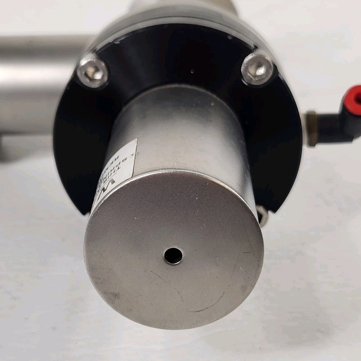 Nor-Cal ESVP-1502-NW KF40 NW40 1.5" Pneumatic Vacuum Isolation Angle Valve