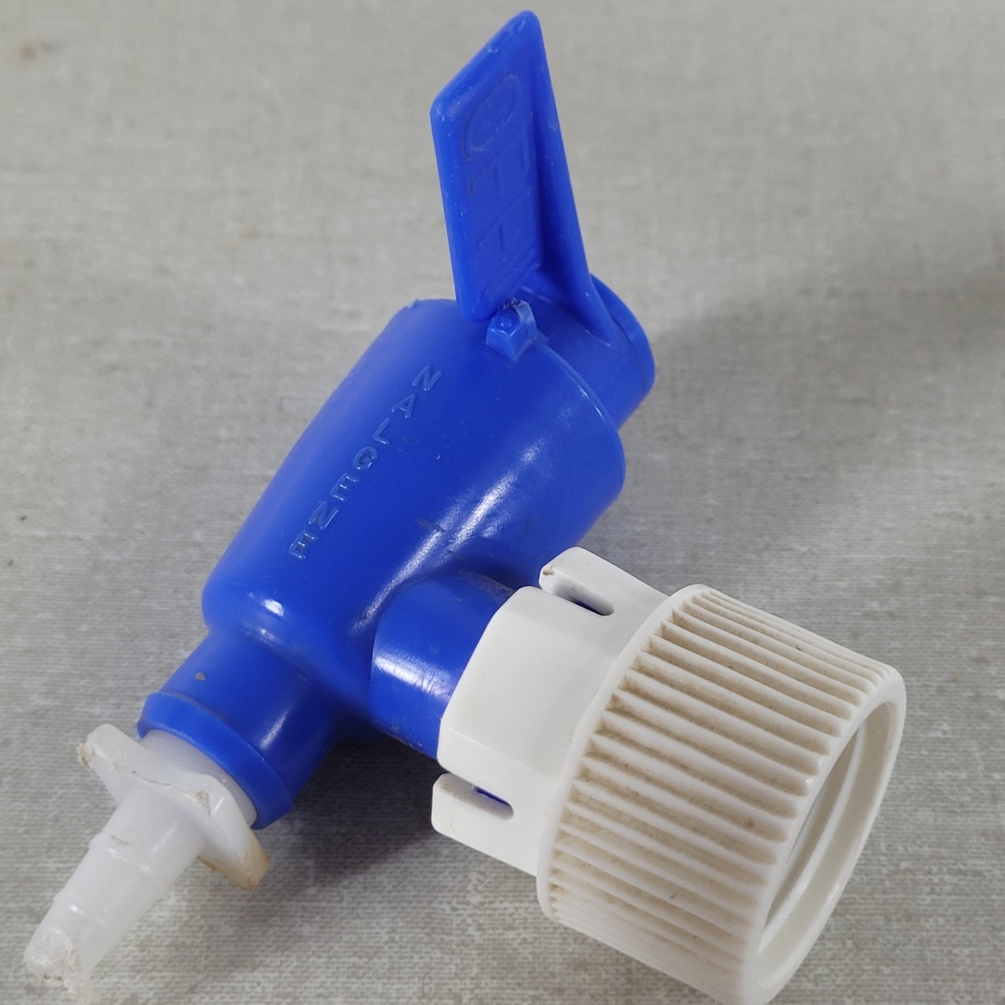 Thermo Scientific Nalgene 6422-0010 Quick-Action PP Spigot 1-1/8in Carboy Valve