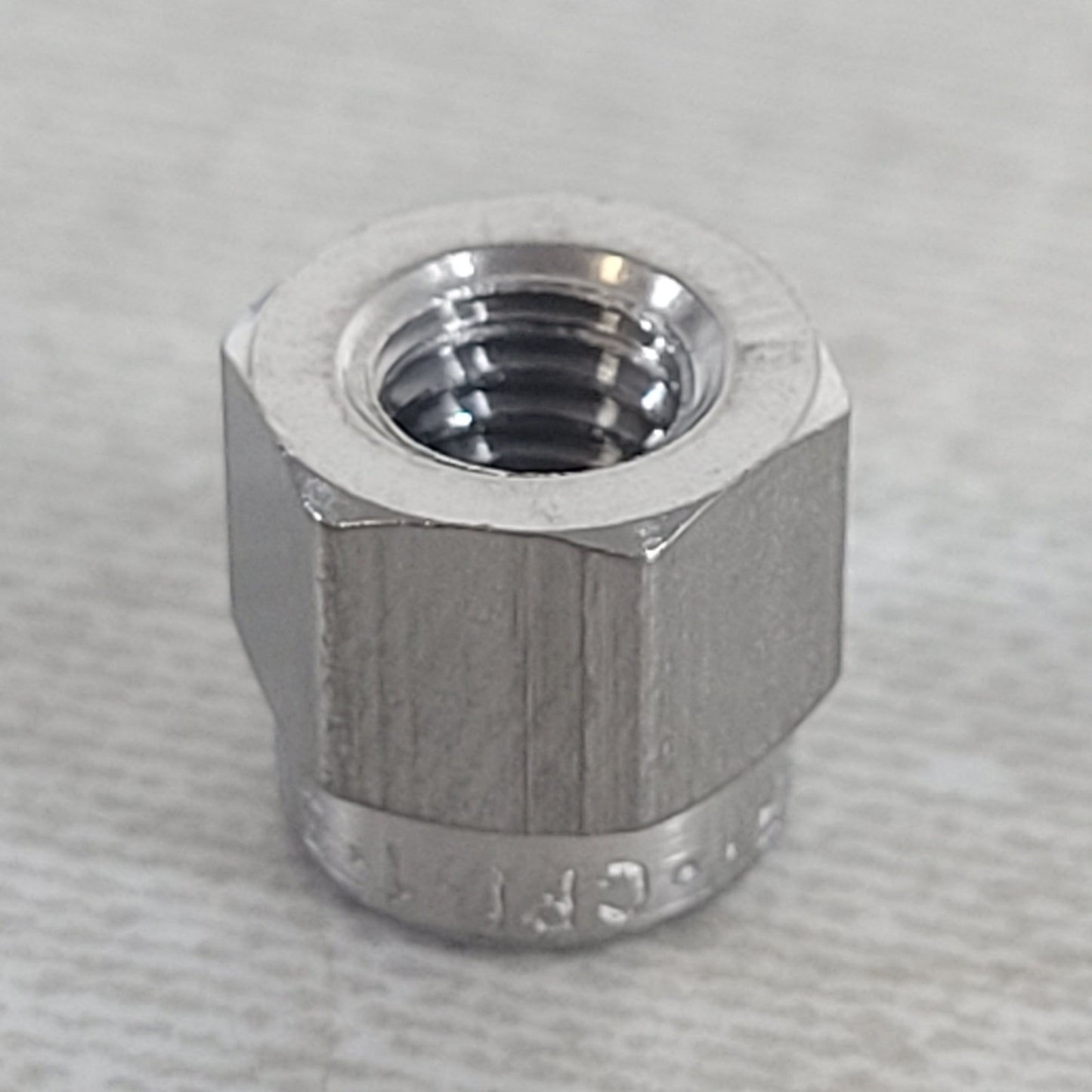 4x Waters WAT022329 WAT005062 1/8in SS Compression Nut HPLC Fittings