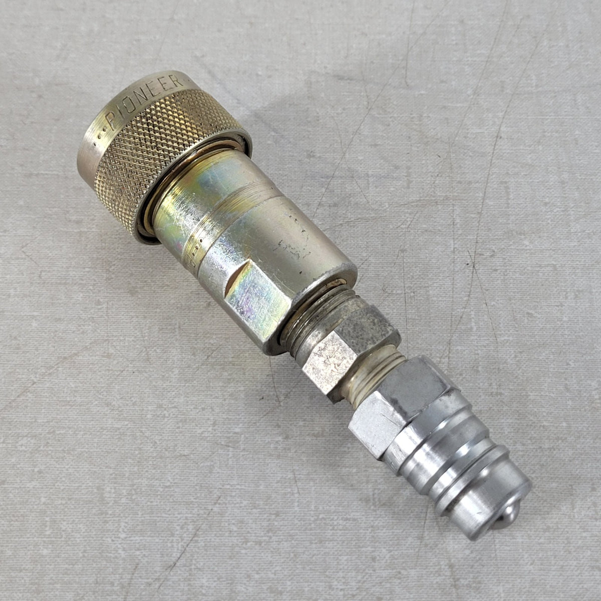 Pioneer 4050-4 & 4010-3 Hydraulic Quick Coupler & Male Tip 1/2" 3/8" NPTF